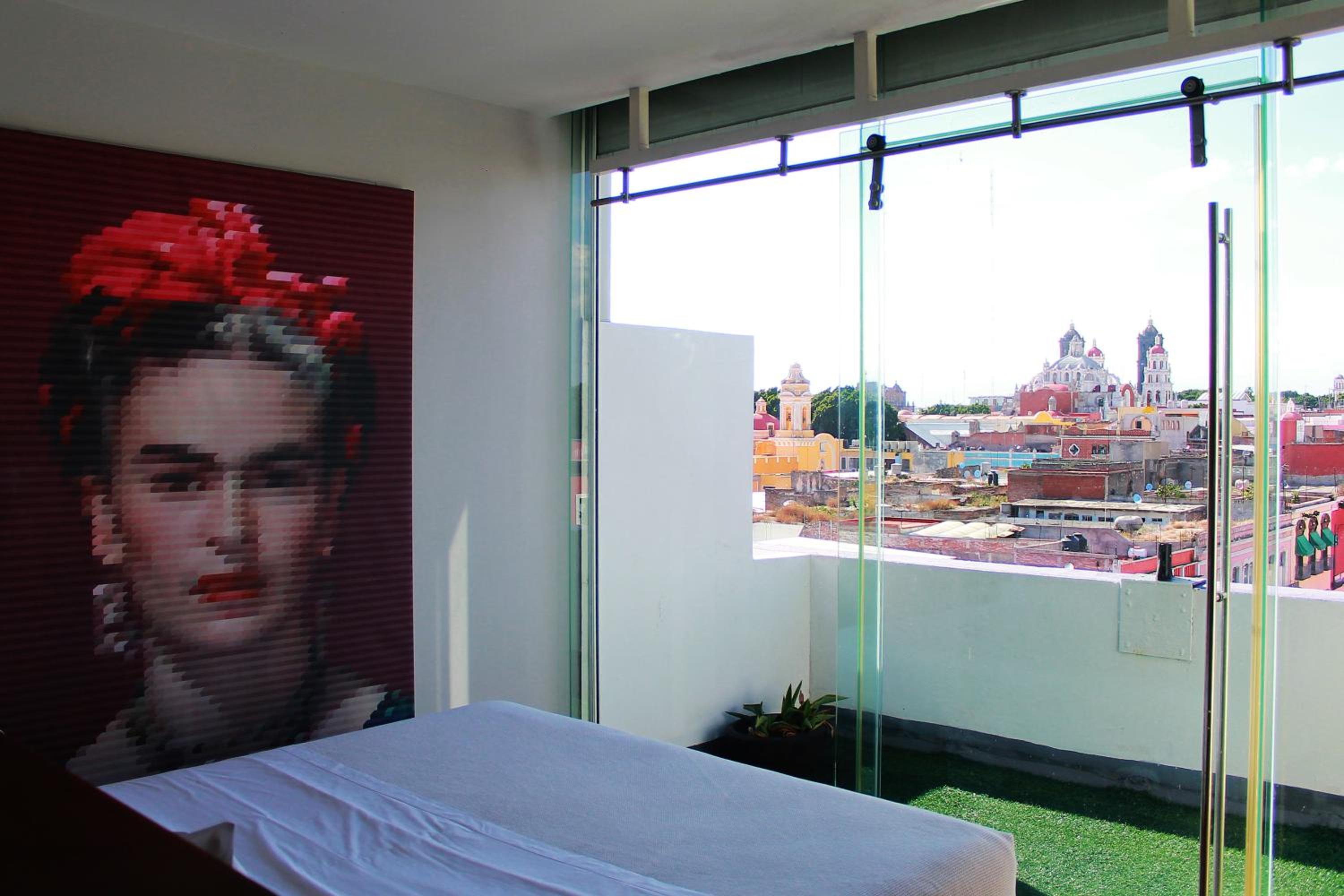 Deluxe Double Room with Balcony photo 3