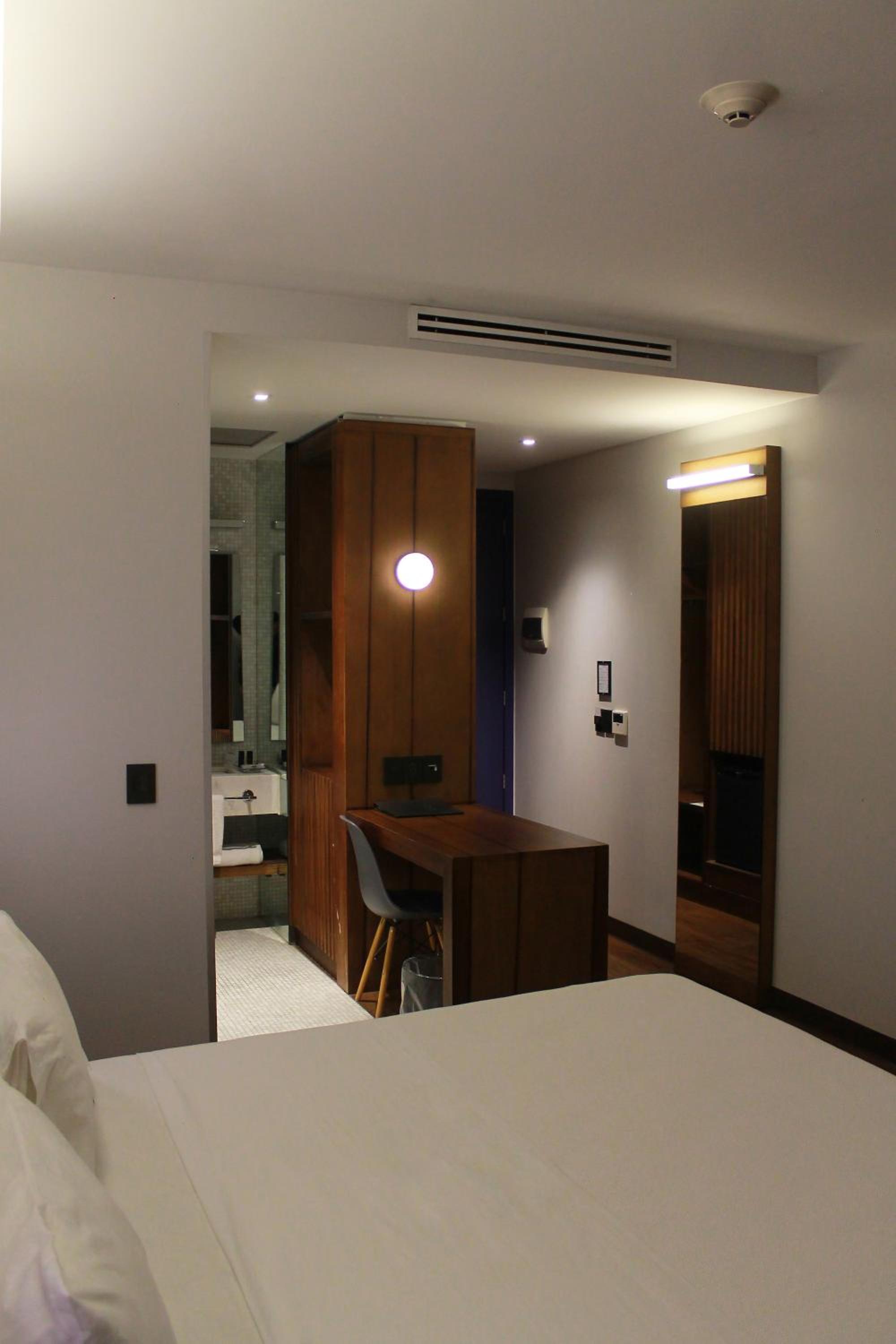 Standard King Room