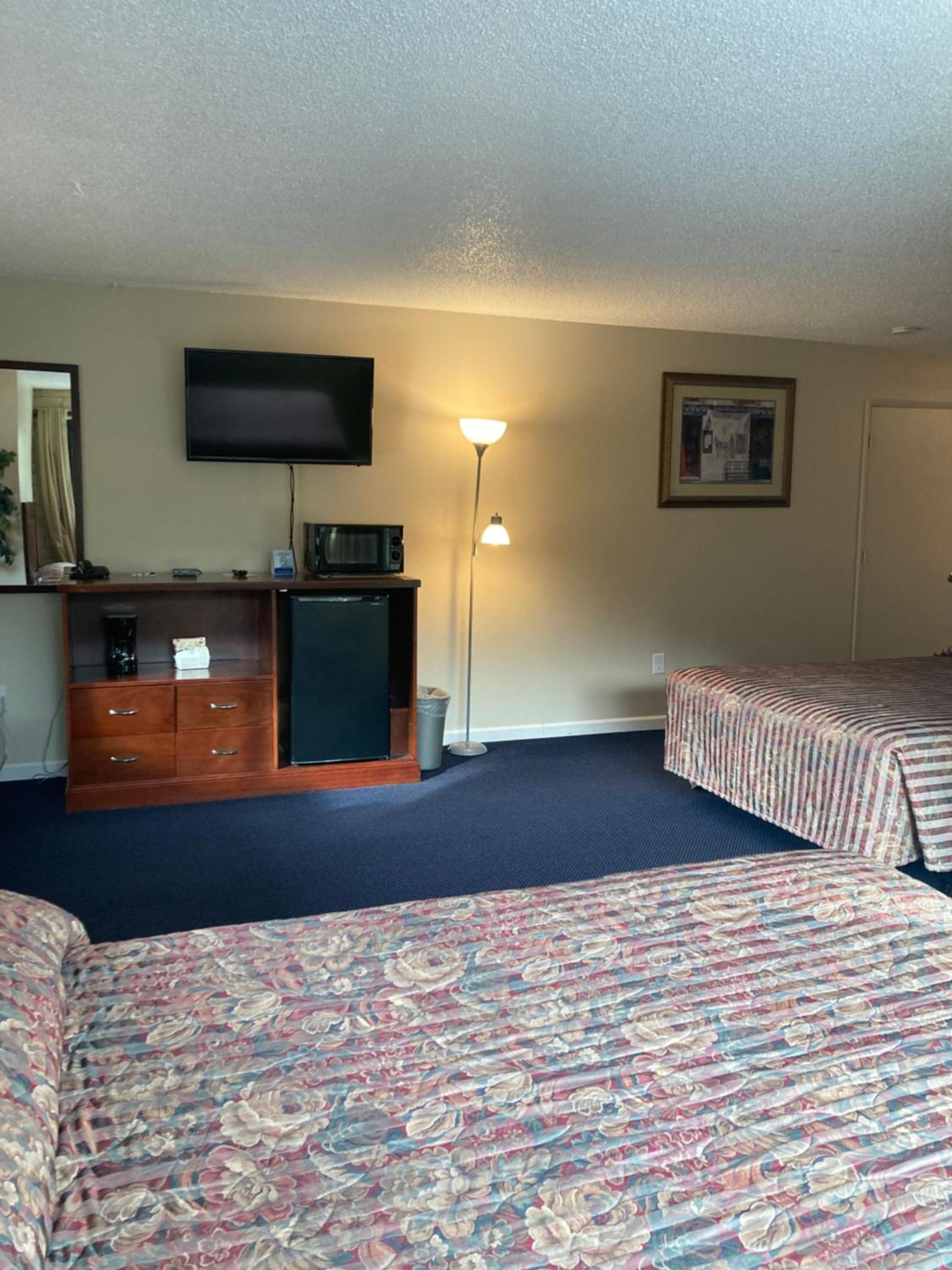 King/Queen Room - Non-Smoking - Photo 2