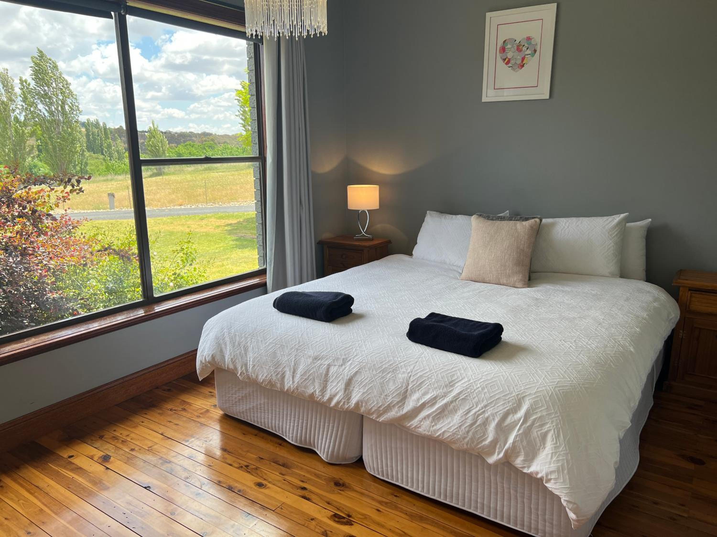 Four-Bedroom House photo 1