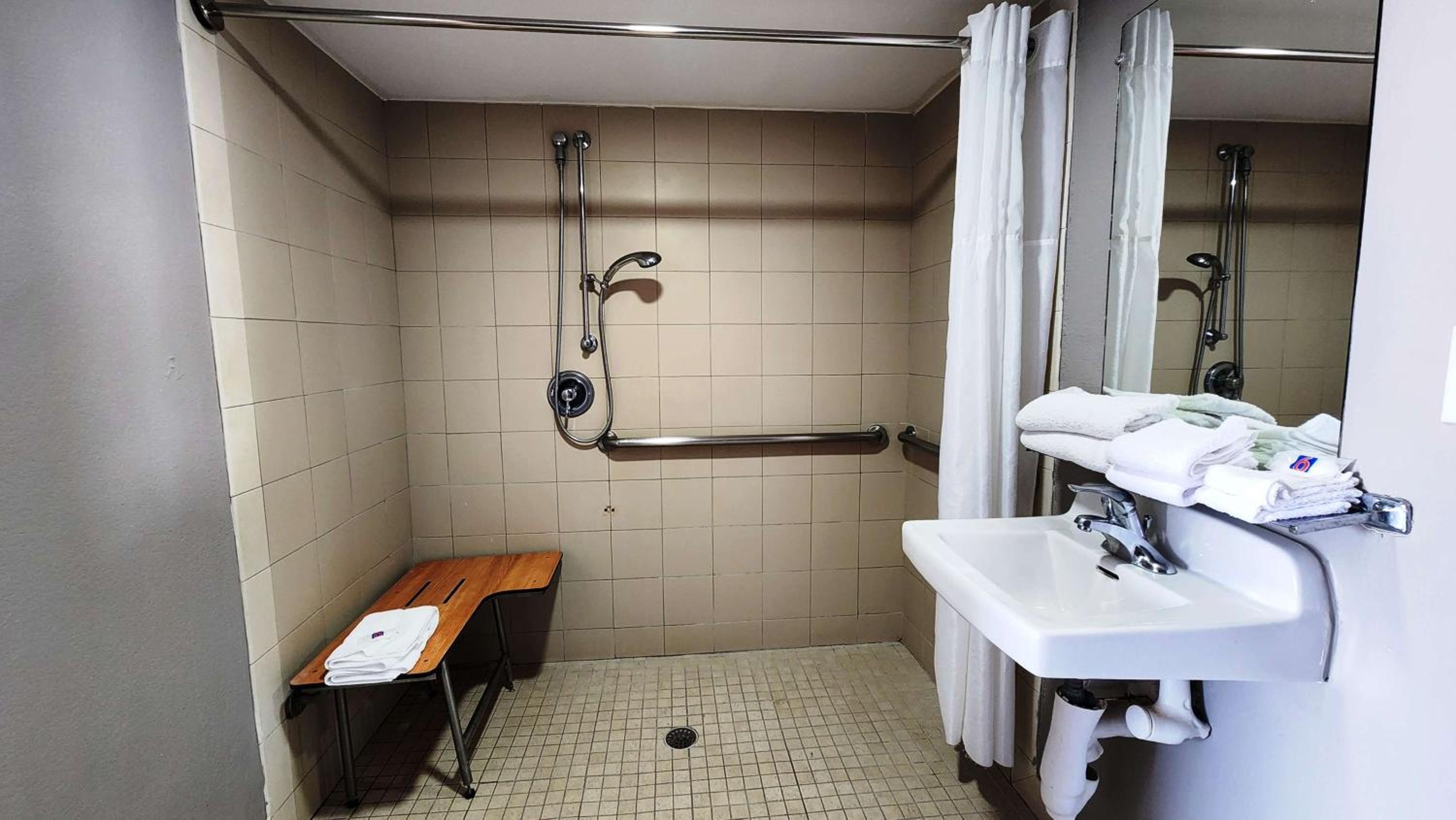 1 King Bed | Mobility Accessible RI Shower Nsmk photo 2
