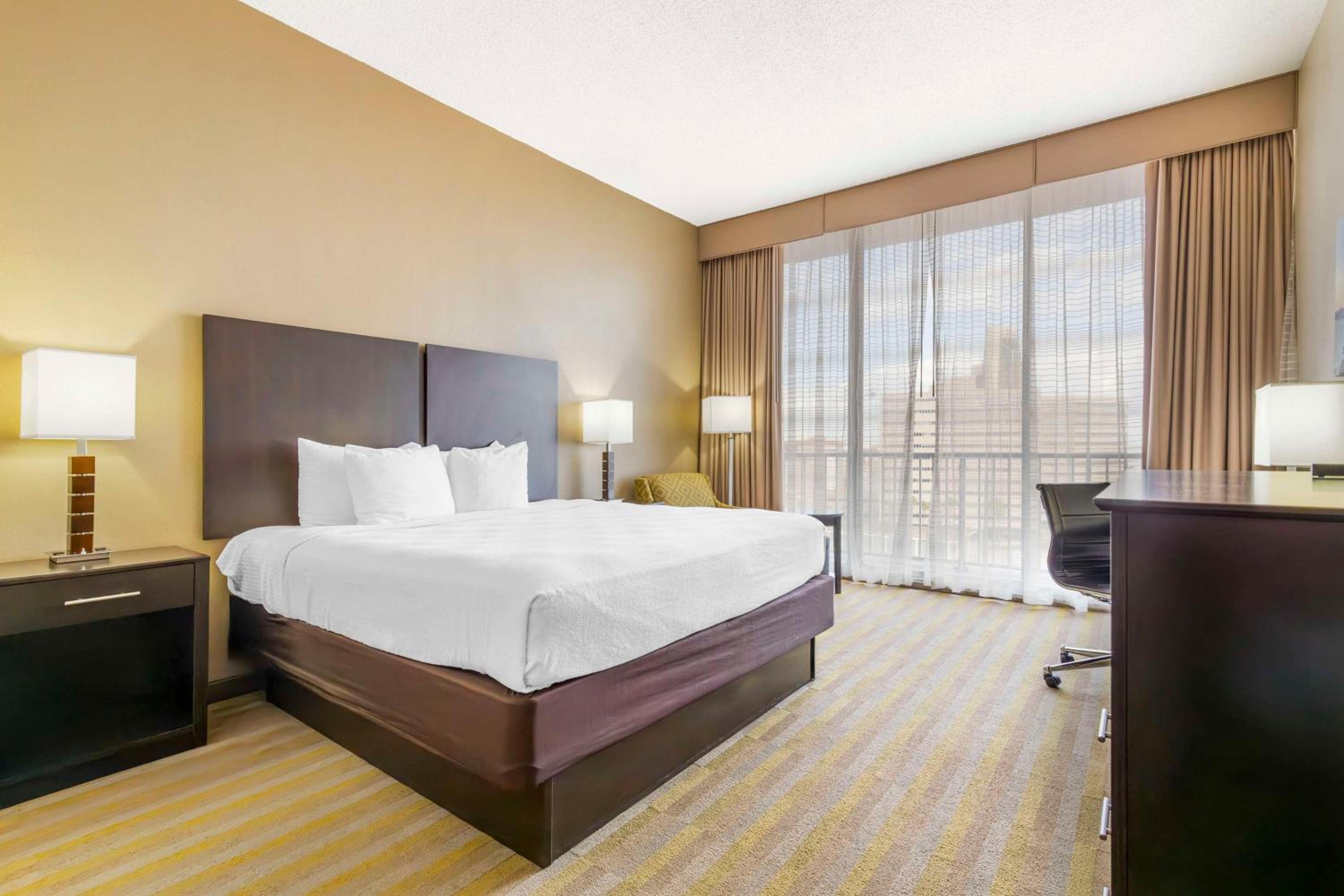 King Room - Photo 1