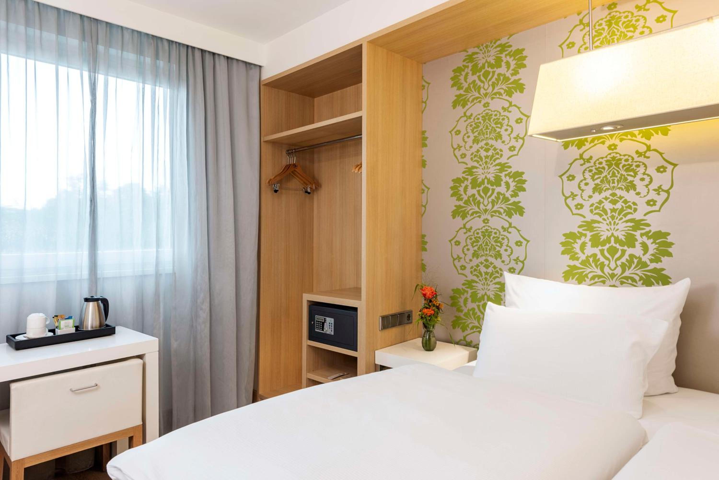 Superior Room - Photo 2