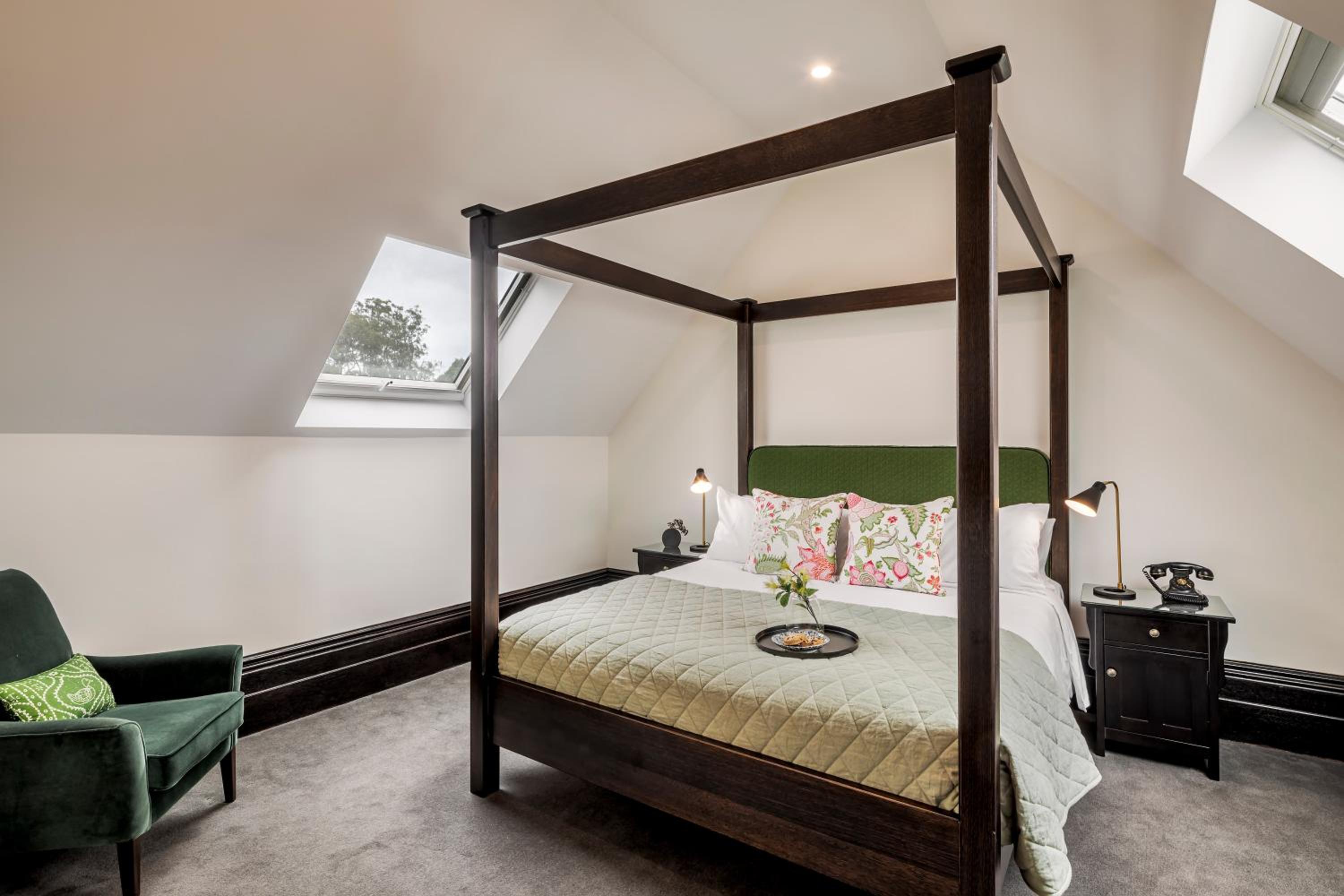 Tower Suite - Photo 5