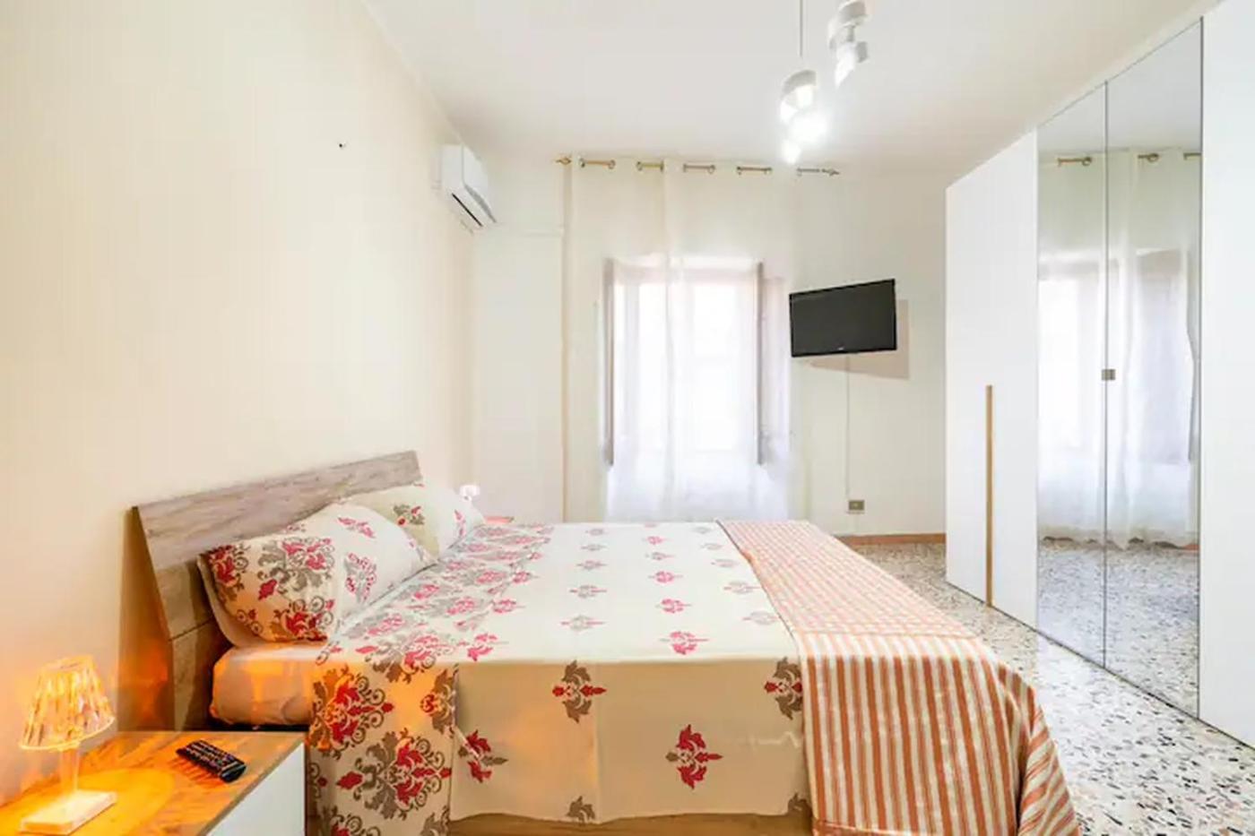 One-Bedroom Apartment - Photo 6