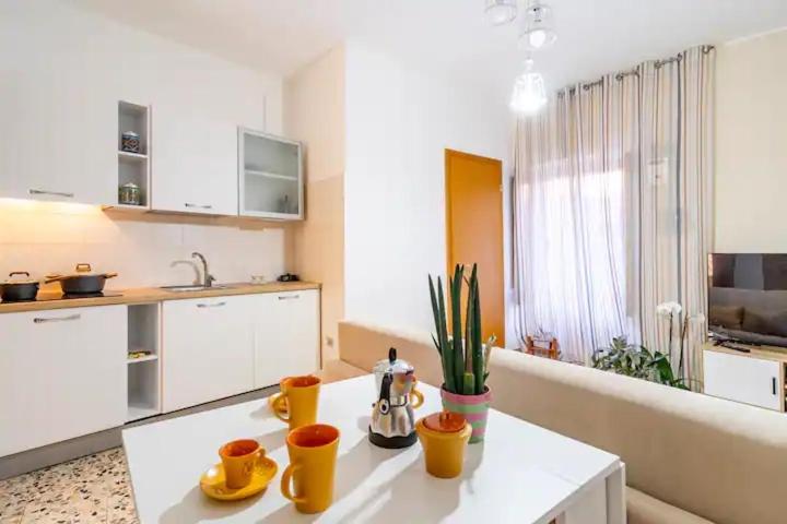 One-Bedroom Apartment - Photo 5