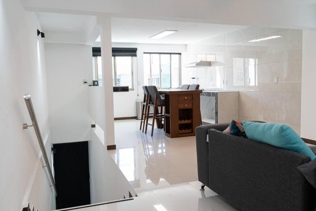 Three-Bedroom Apartment photo 1