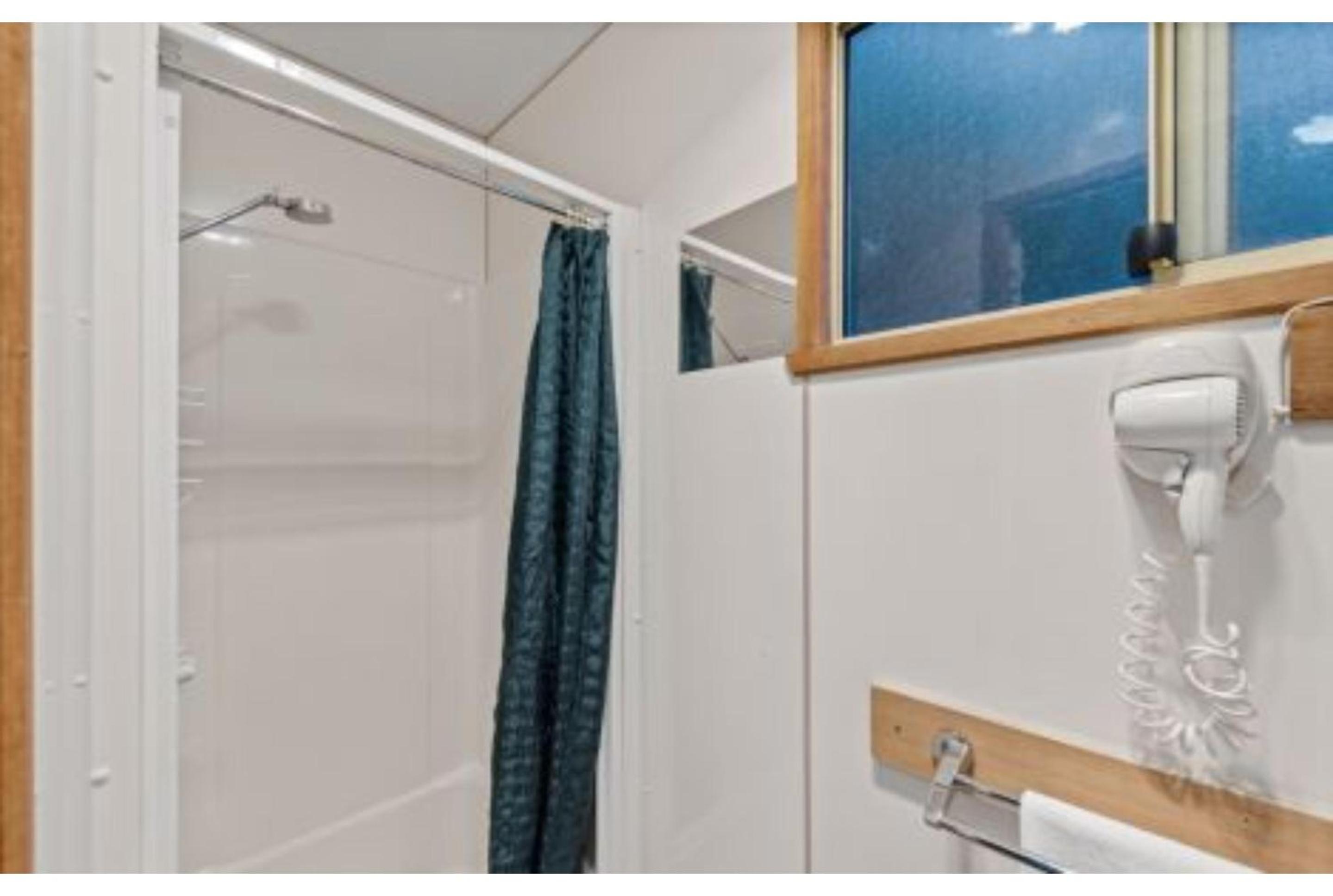 Standard Studio Cabin  photo 2