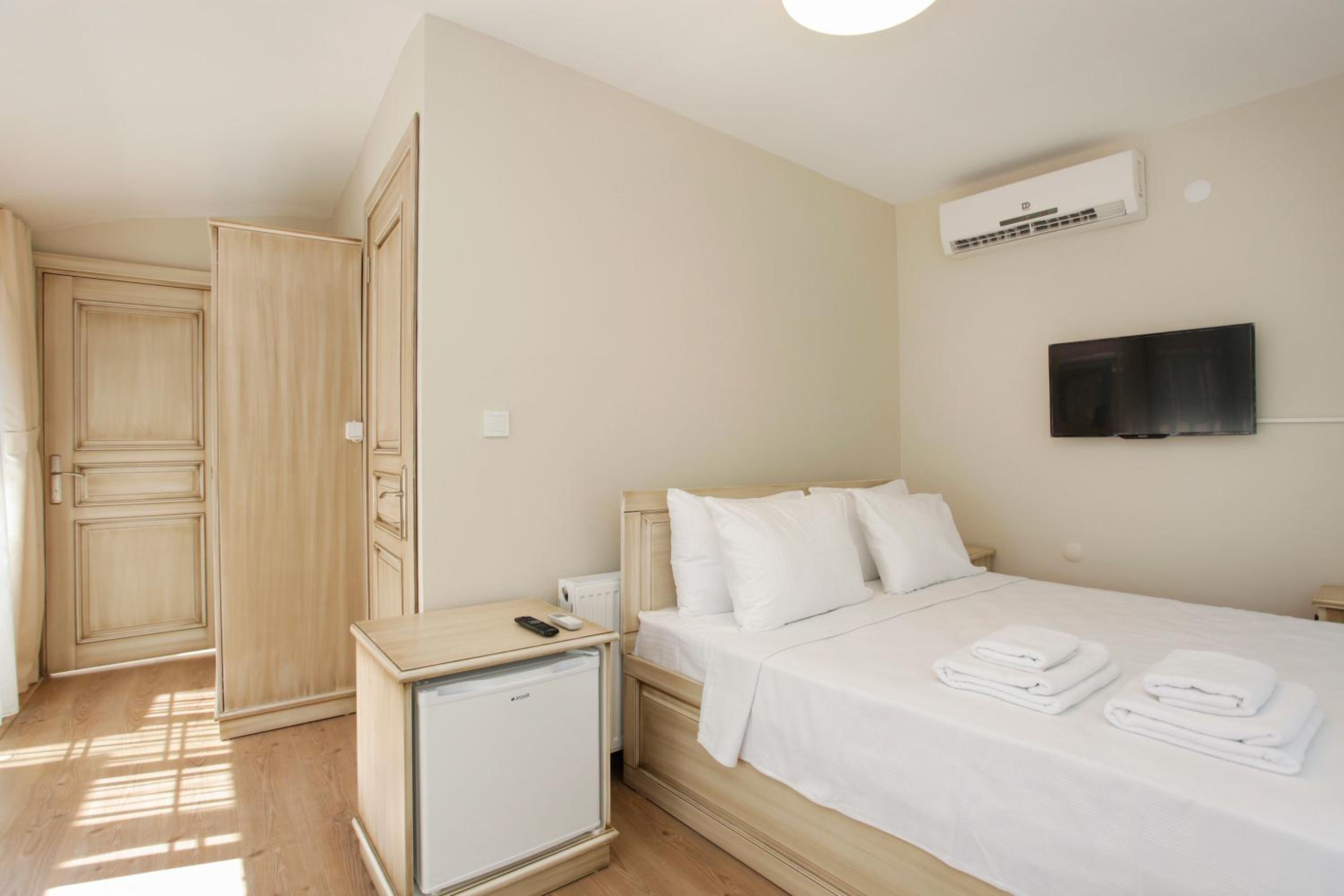 Single Room with Terrace photo 2