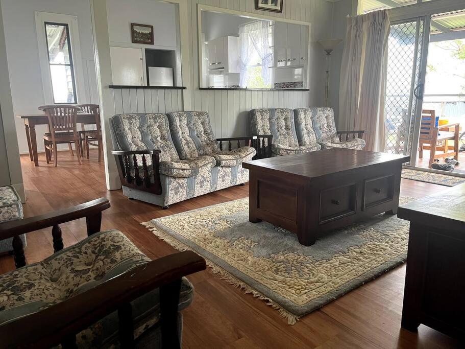 Three-Bedroom House photo 2