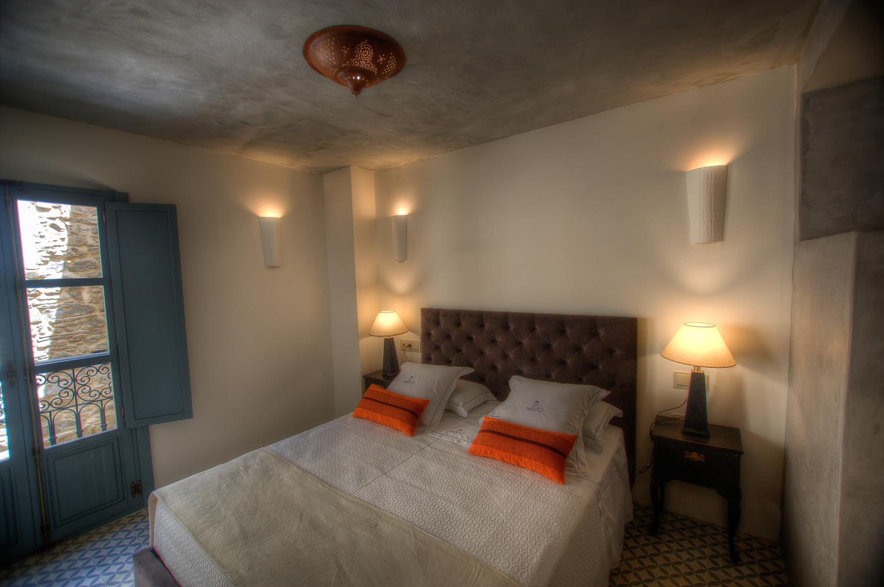 Habitación Estándar con Cama Queen