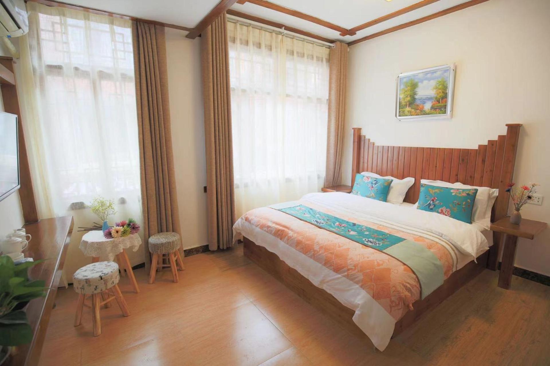 Deluxe Queen Room photo 1