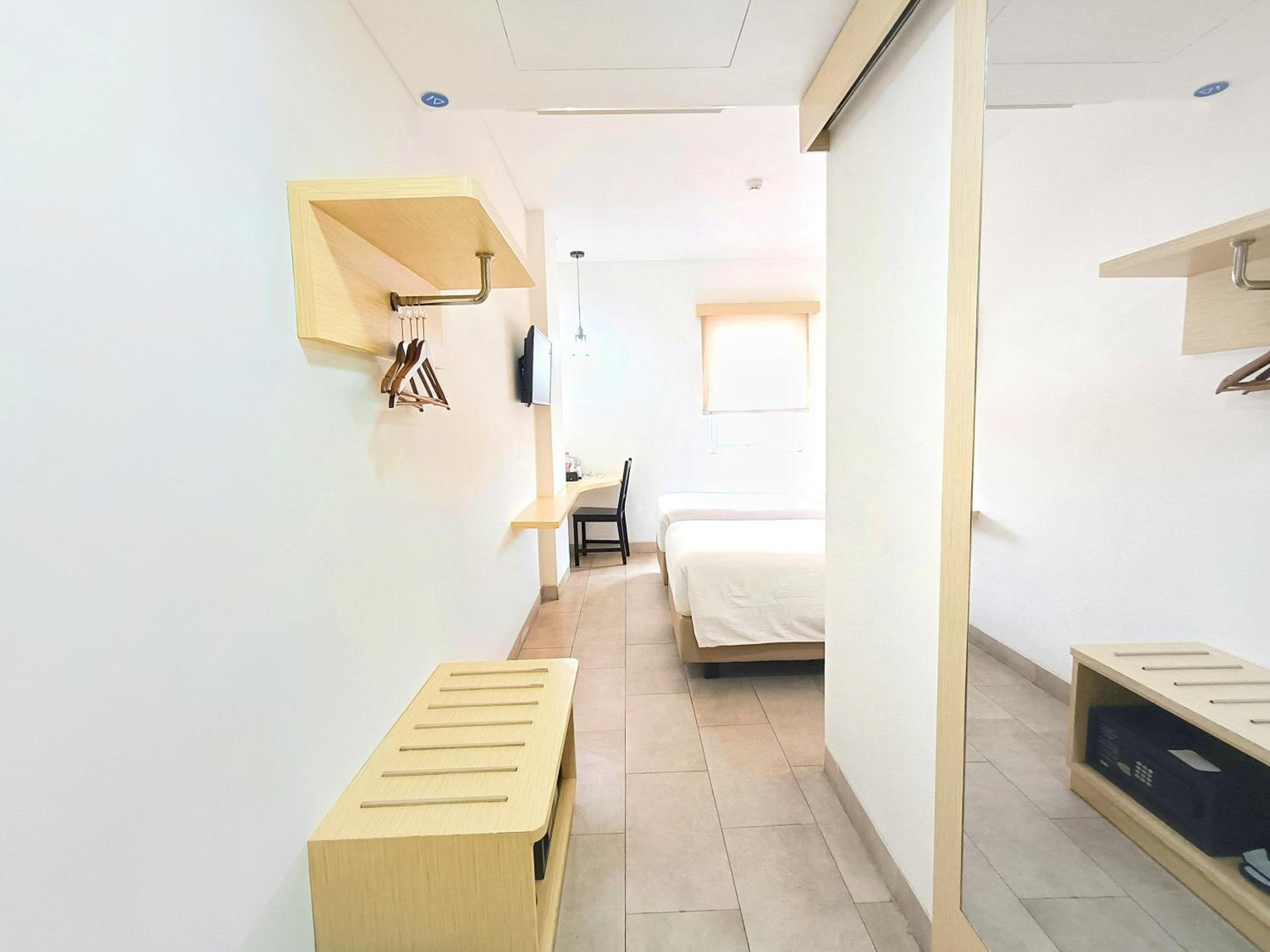 Deluxe Double Room - Photo 4