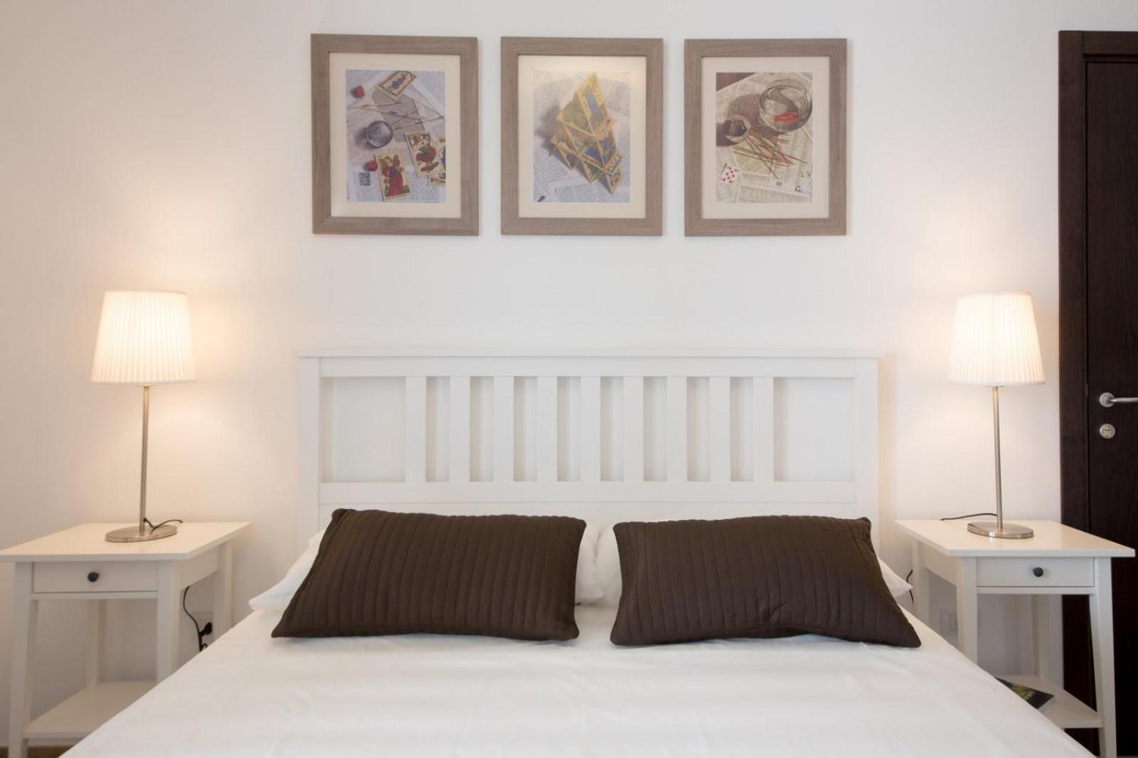 Three-Bedroom House photo 2