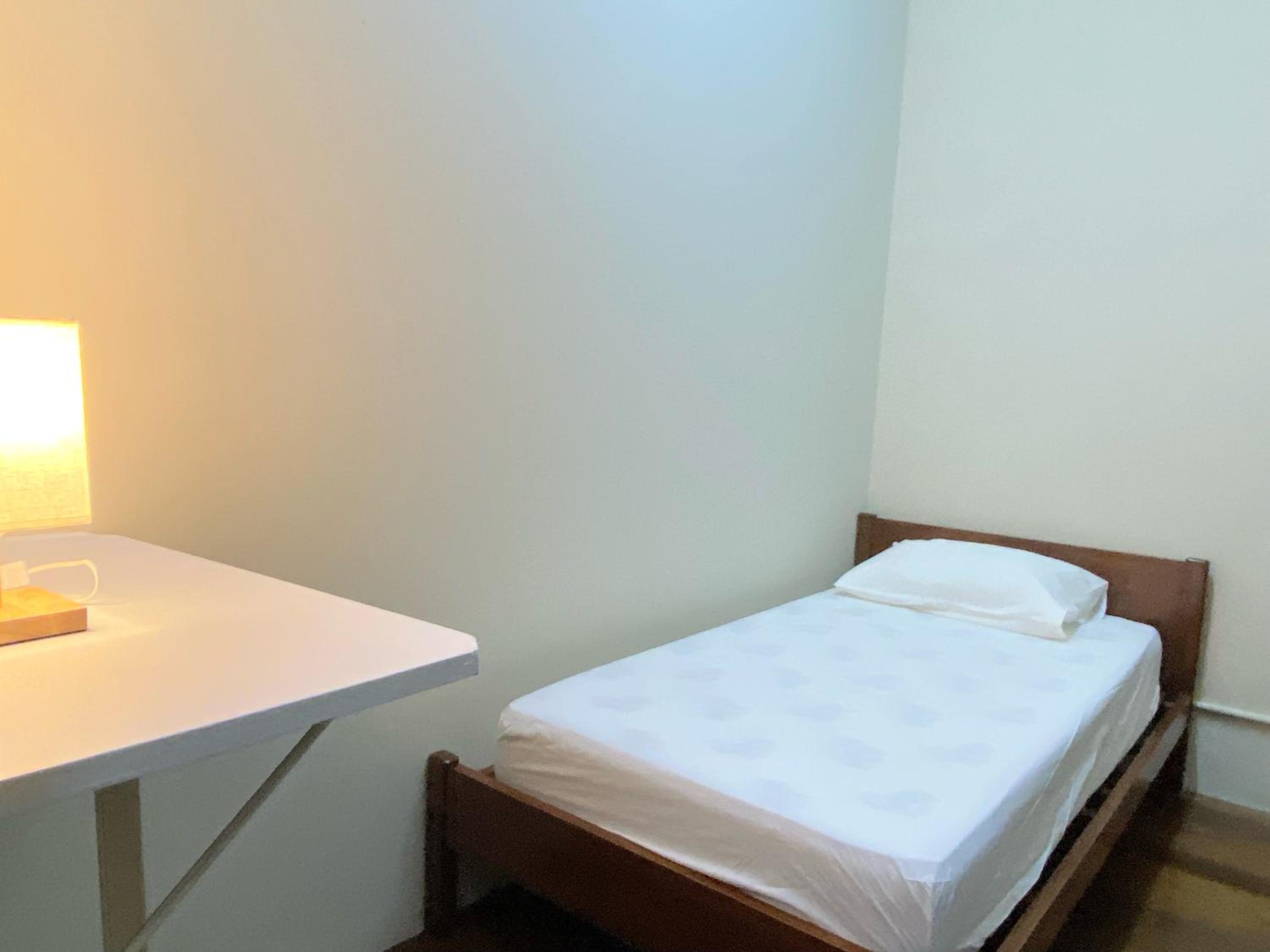 Standard Double Room with Shared Bathroom photo 2