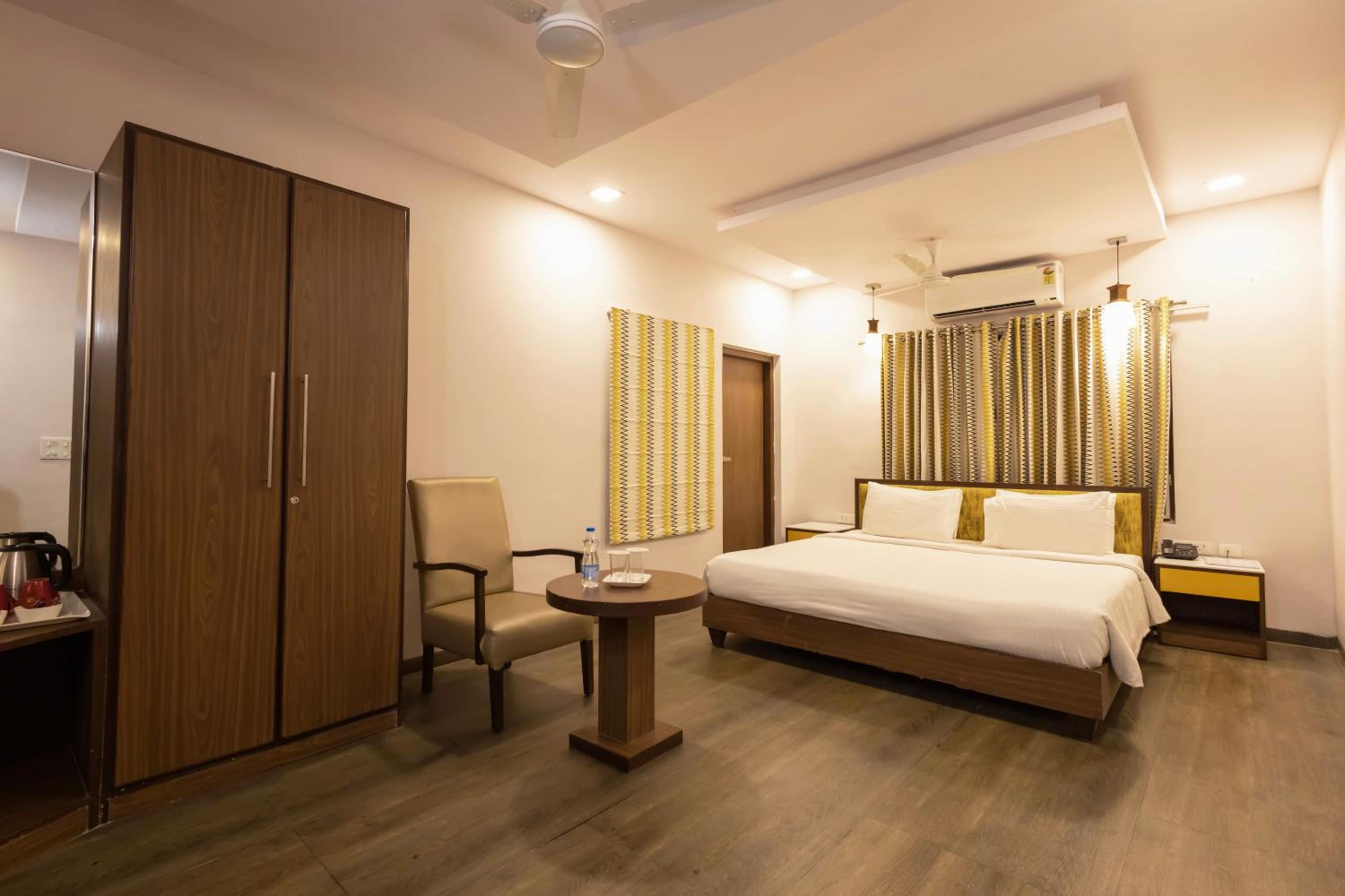 Suite with Balcony