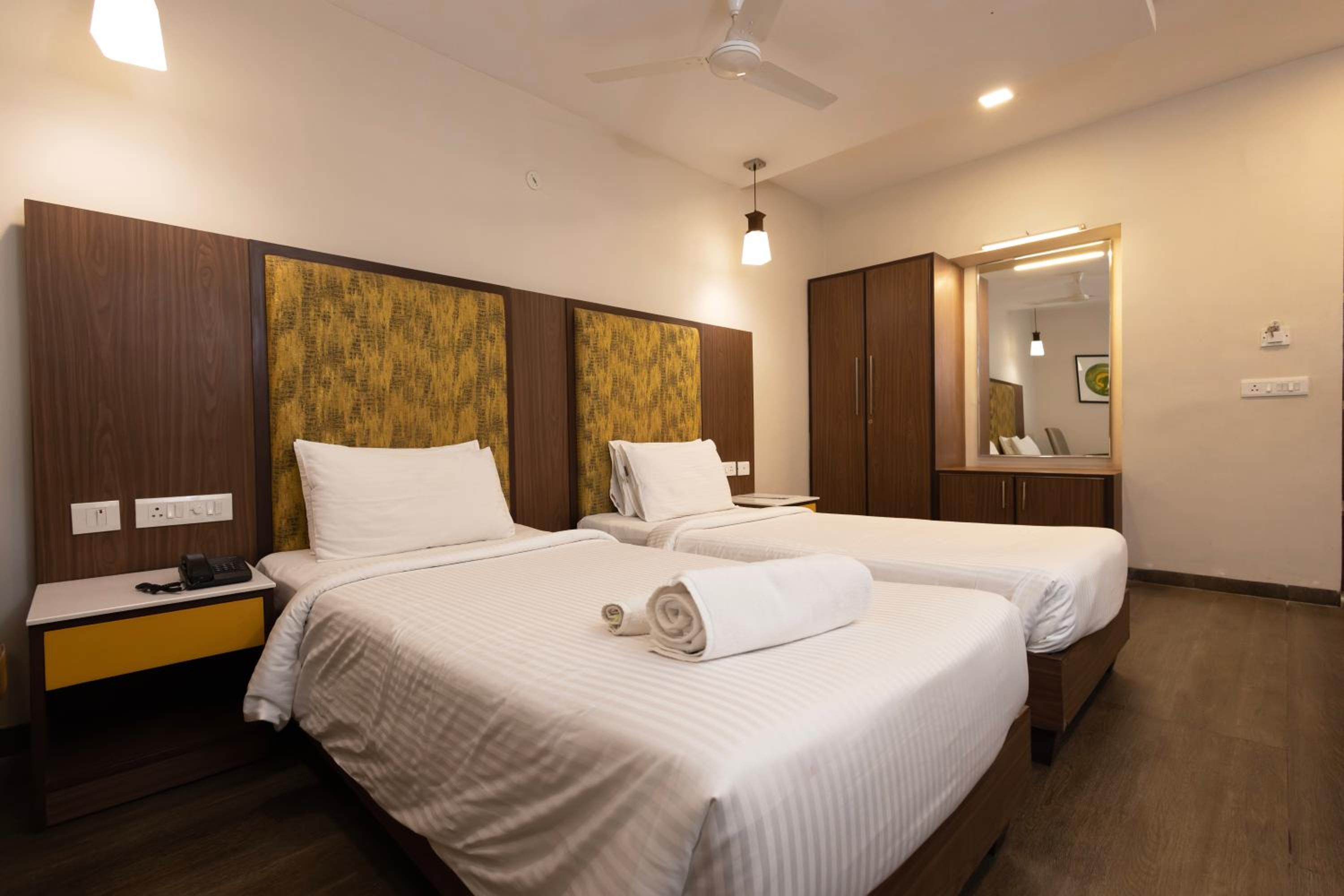 Deluxe Double Room - Photo 3