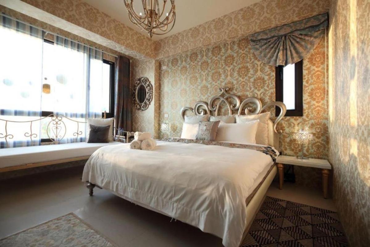 Queen Room with Garden View photo 2