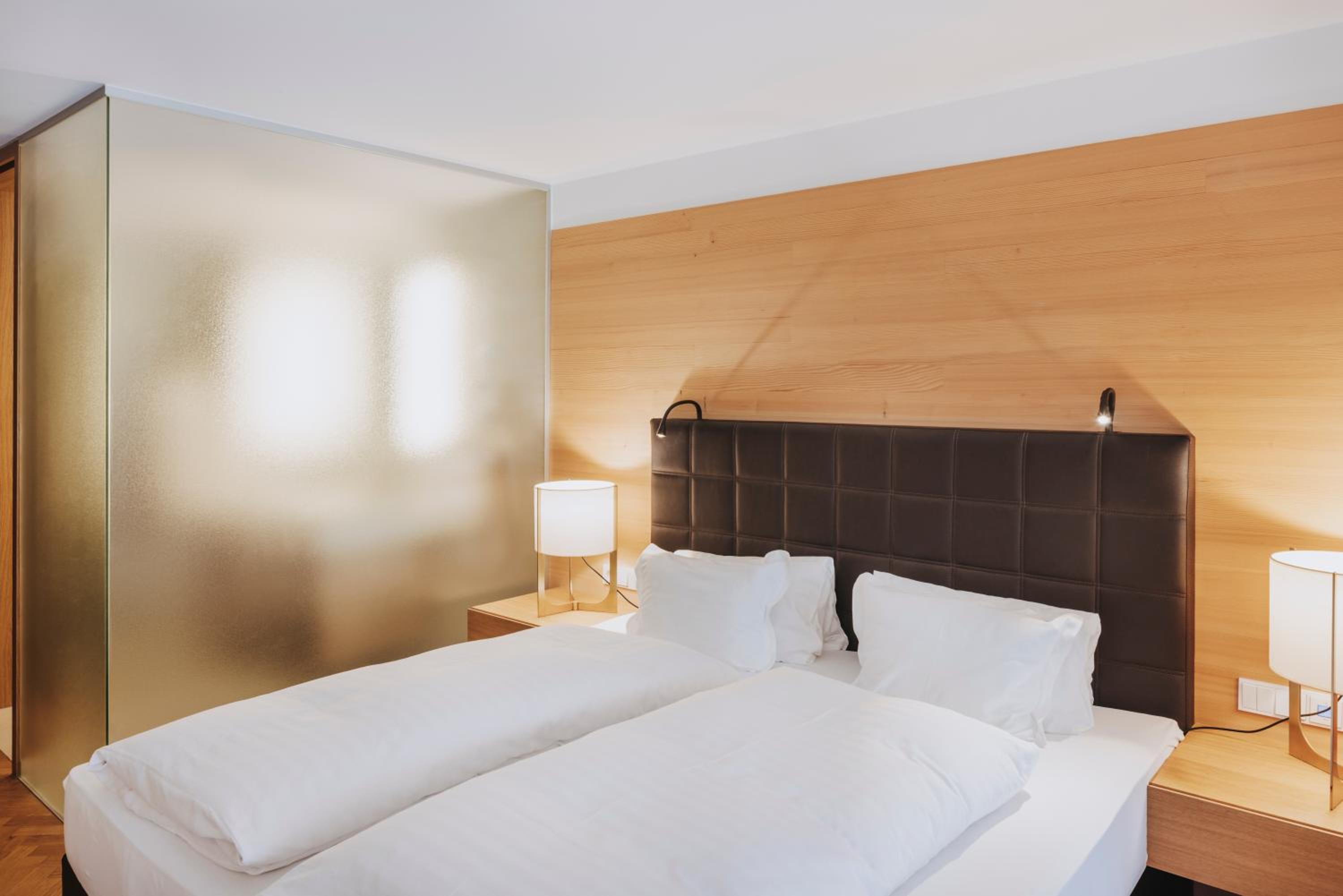 Deluxe Double Room with Balcony photo 1