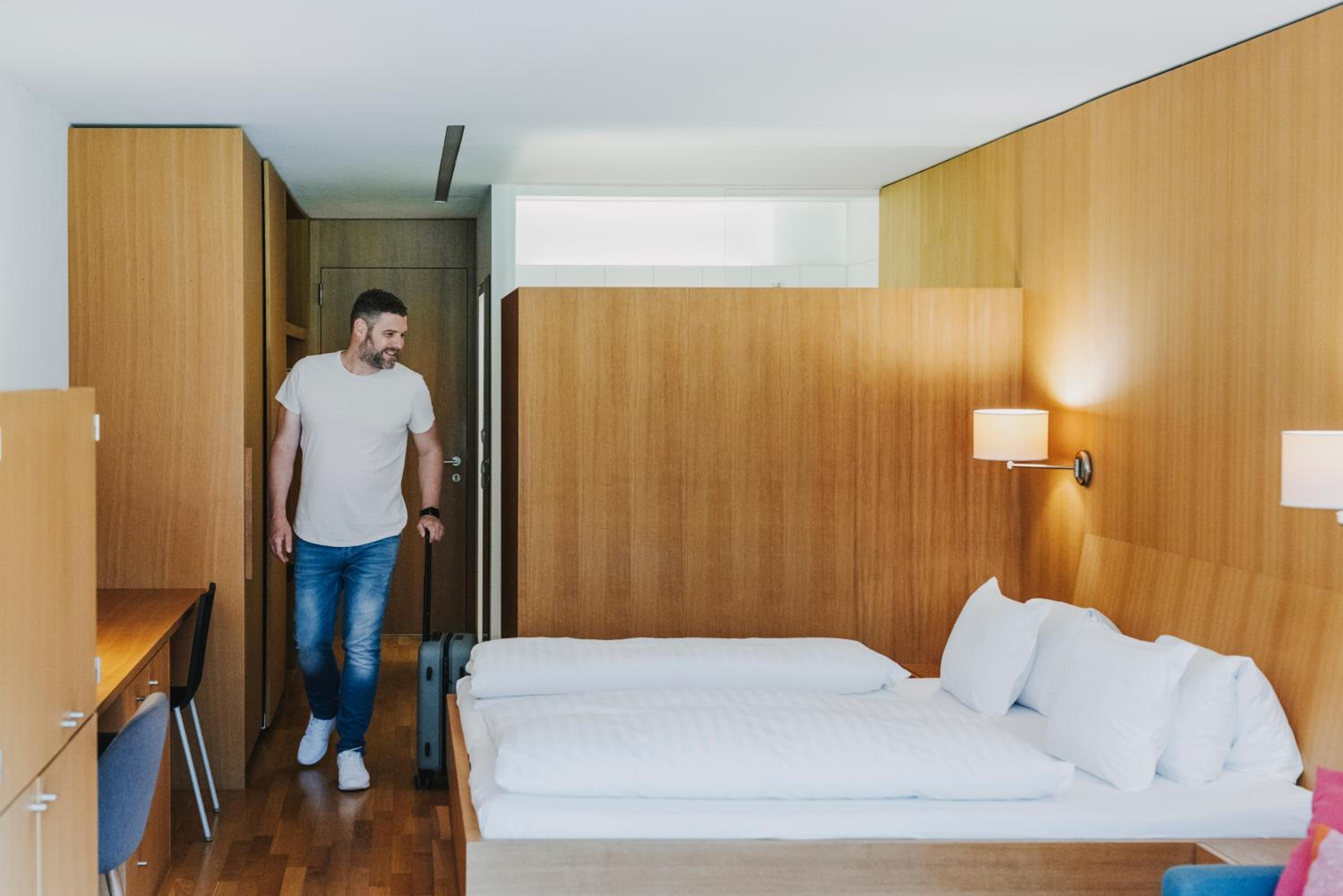 Double Room with Balcony and Mountain View photo 3
