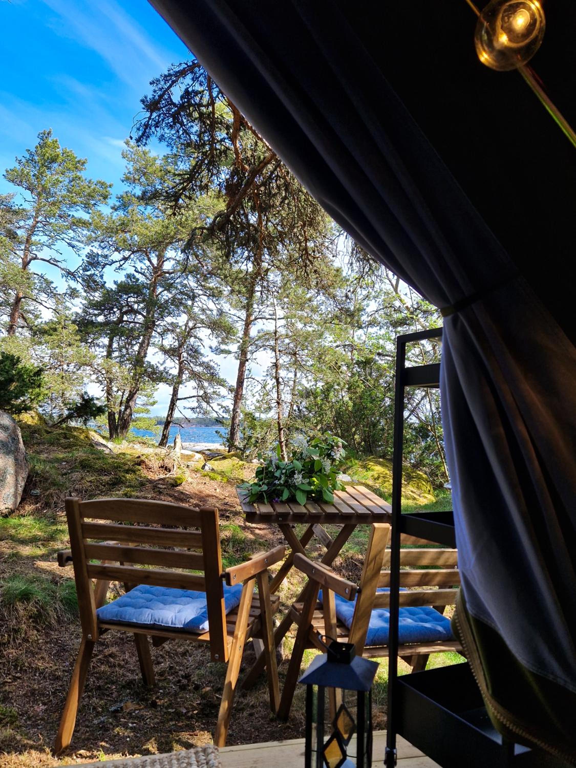 Tent - Photo 20