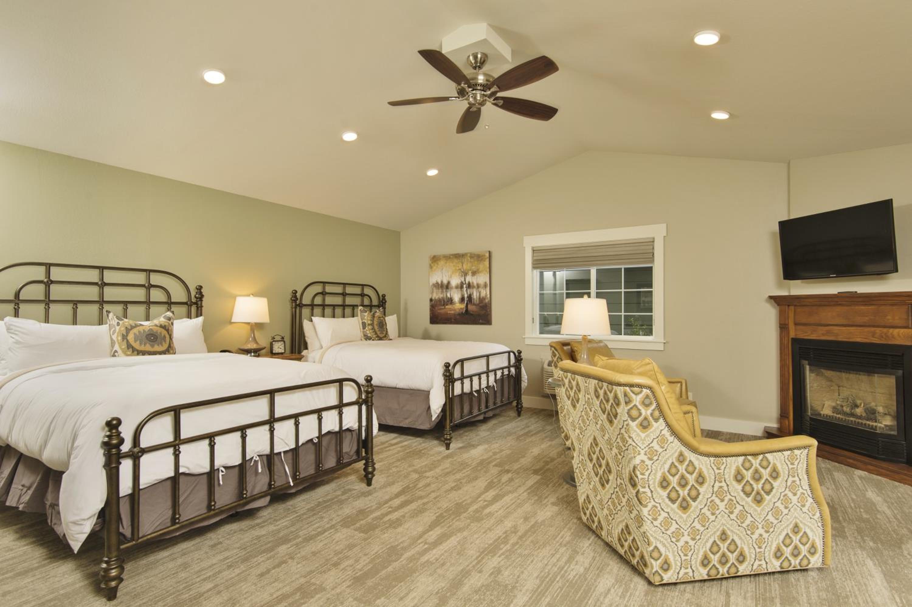 Cottage (4 Adults)