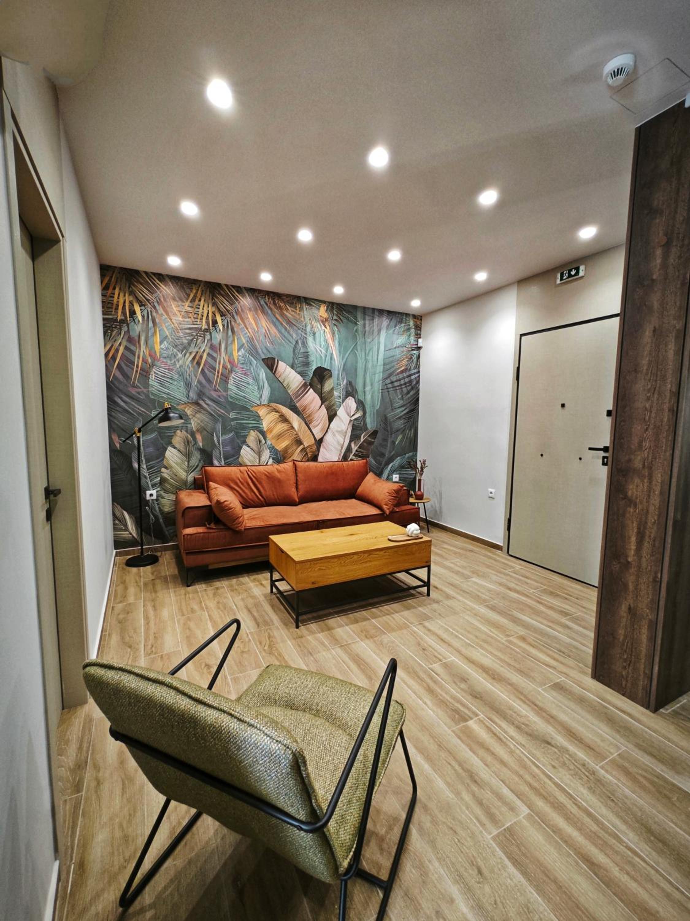 Apartment with Balcony photo 1