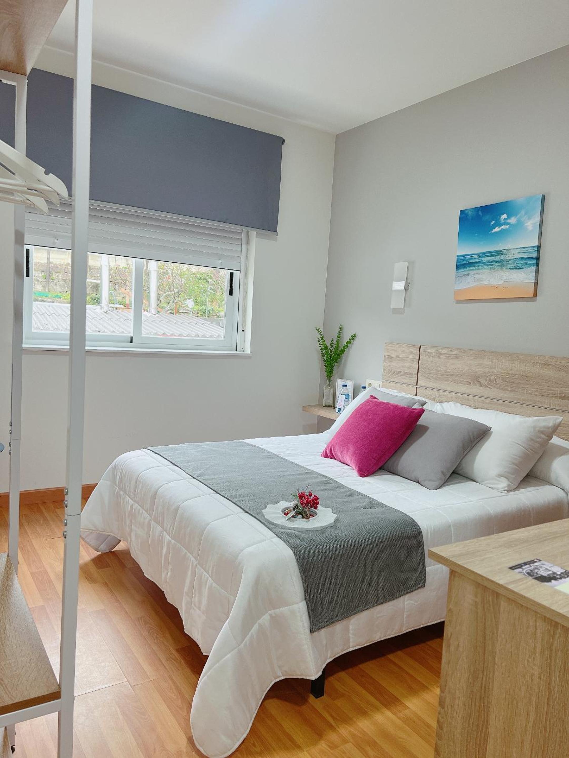 Double Room with Garden View - Photo 4