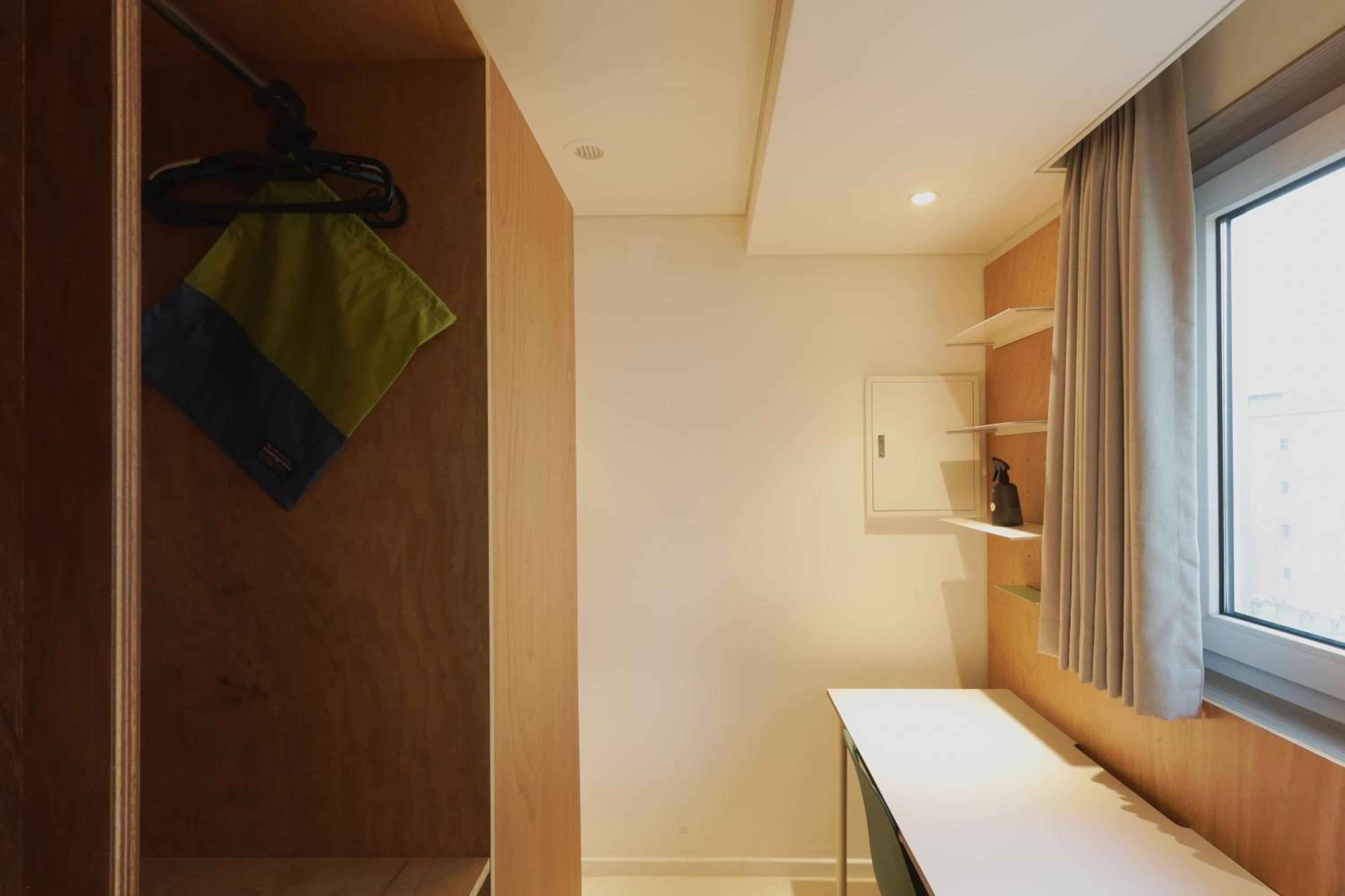 Twin Bunk Room - Photo 8