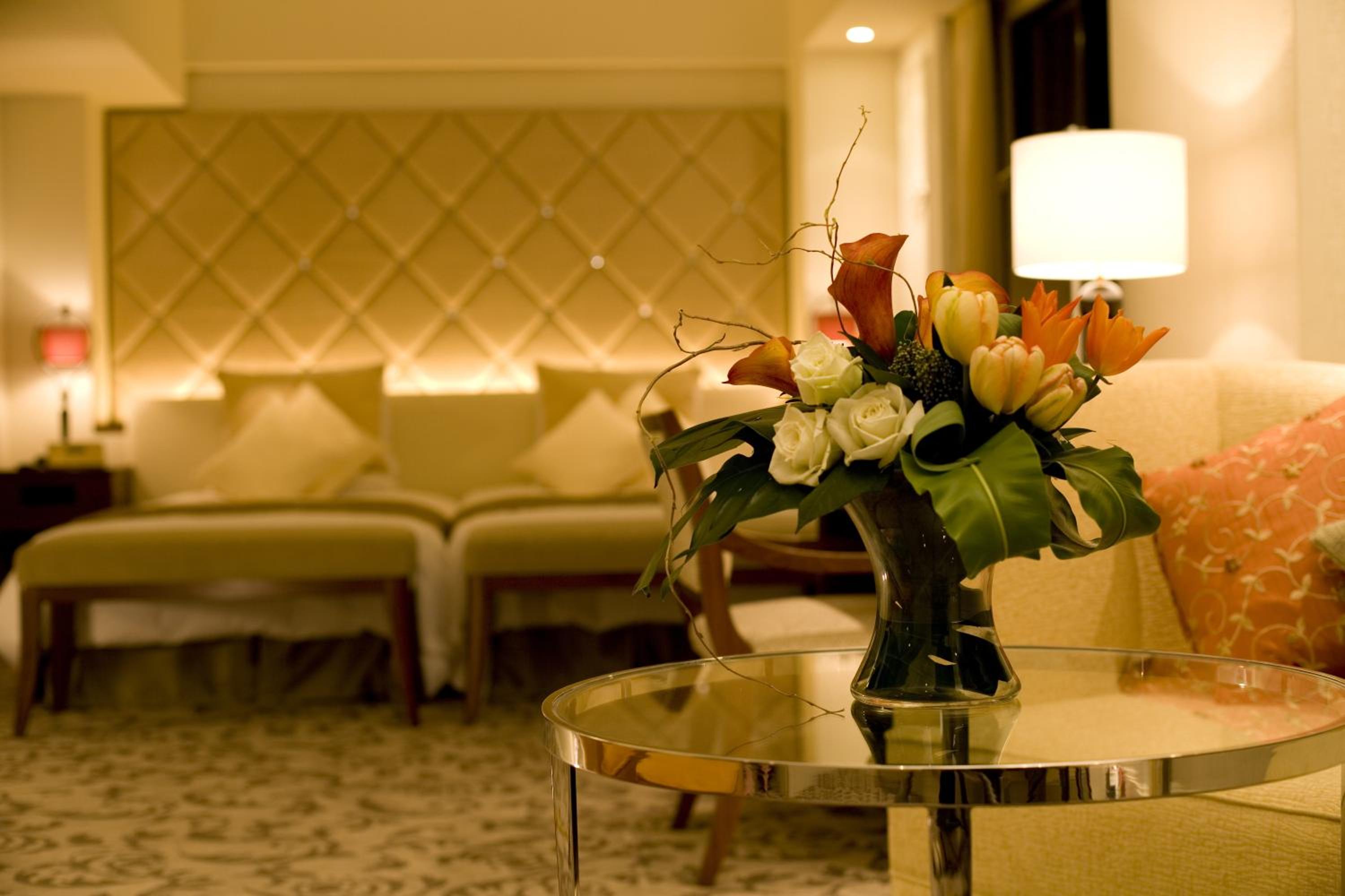Executive Suite - Non-Smoking