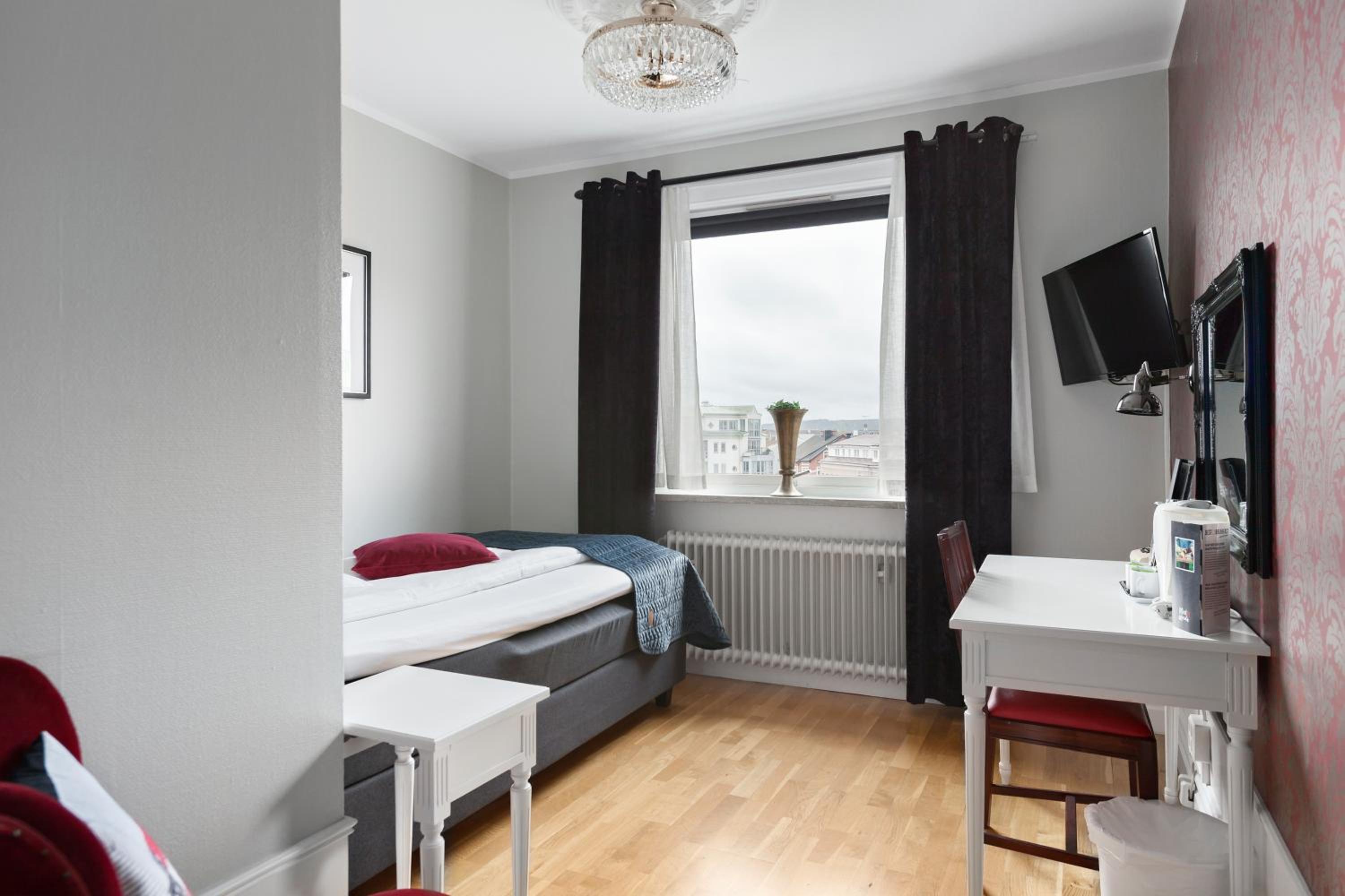 Single Room photo 1