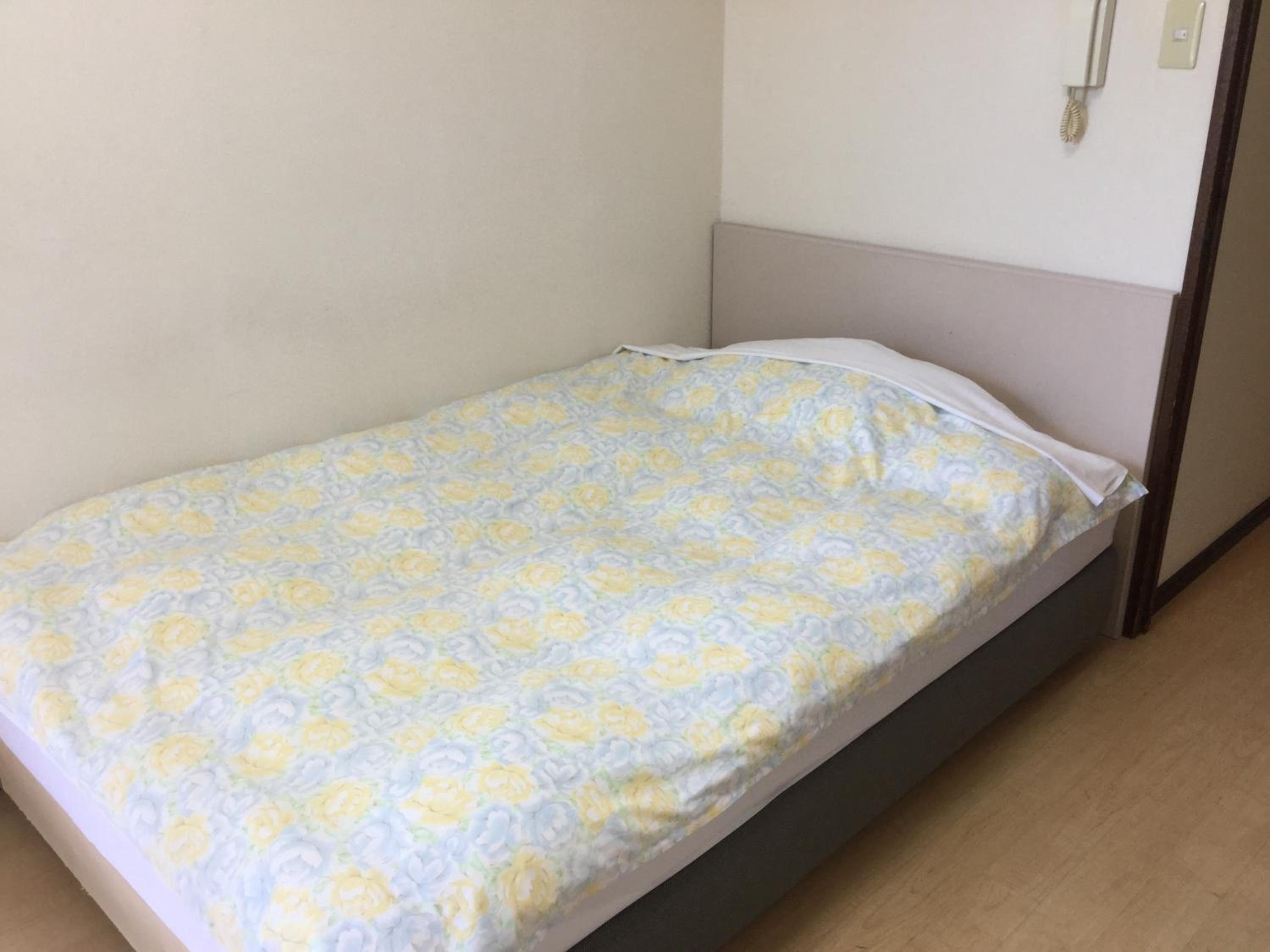 Single Room - Smoking