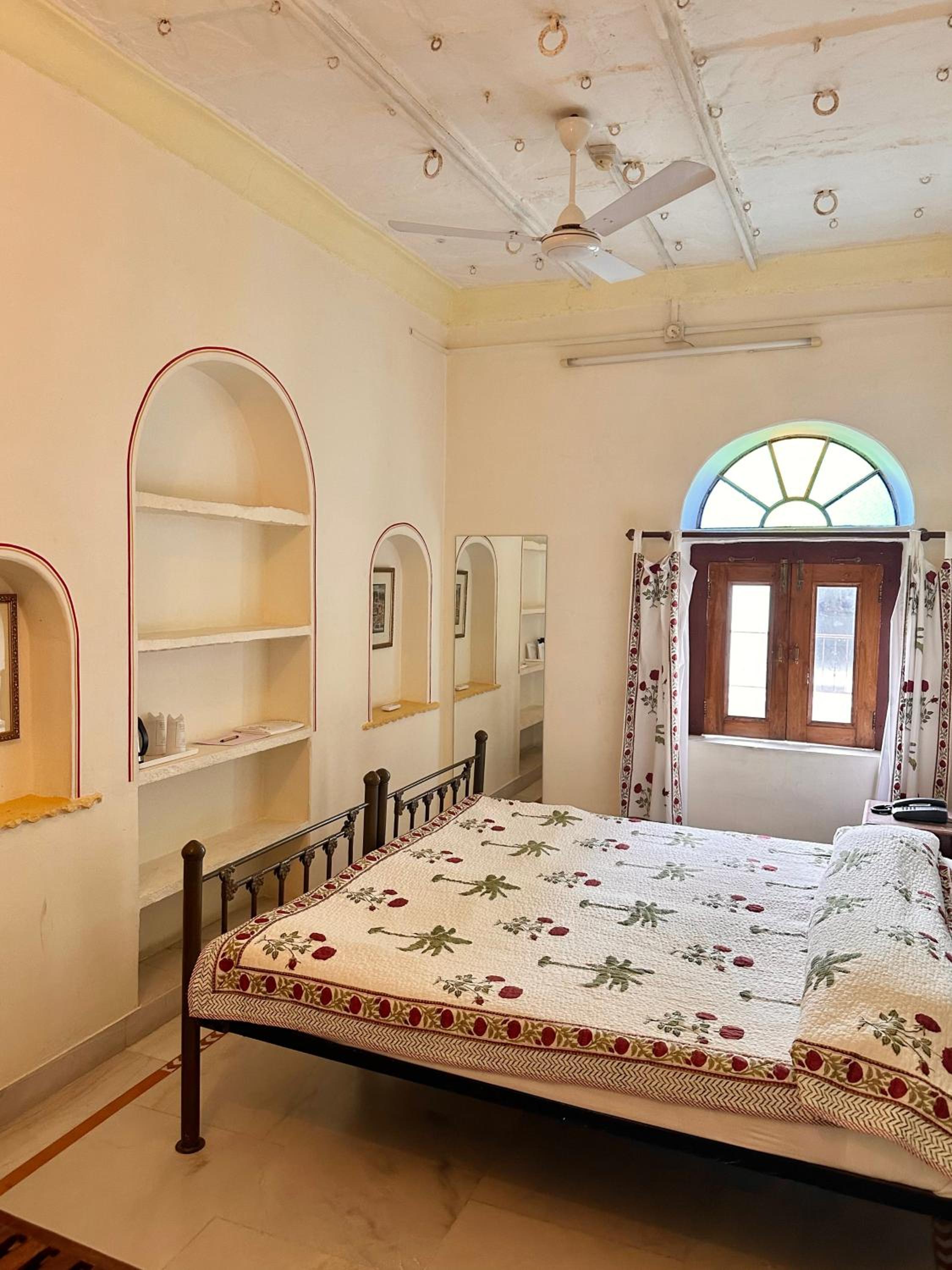 Standard Double Room - Photo 1