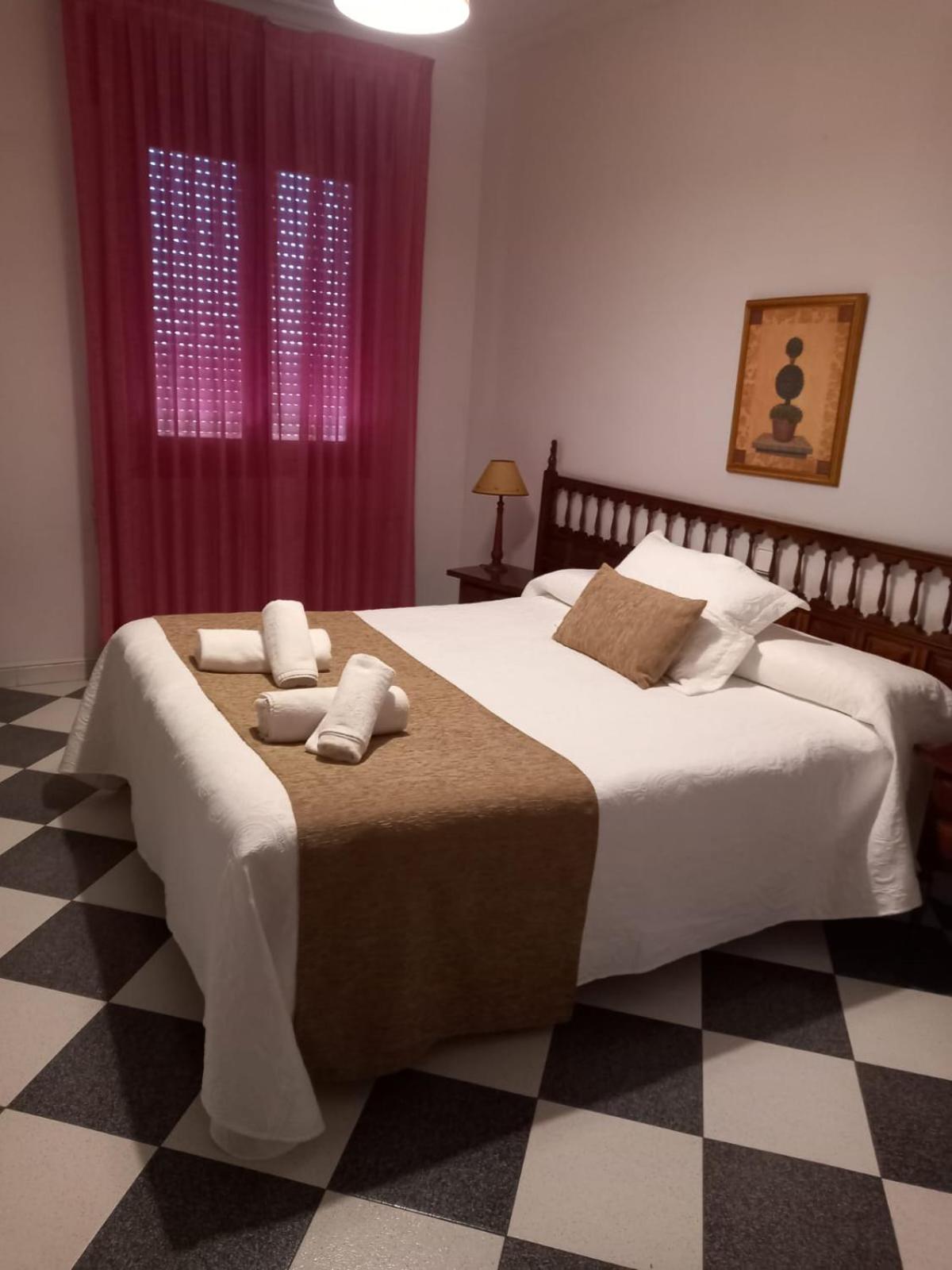 Habitación familiar con baño privado