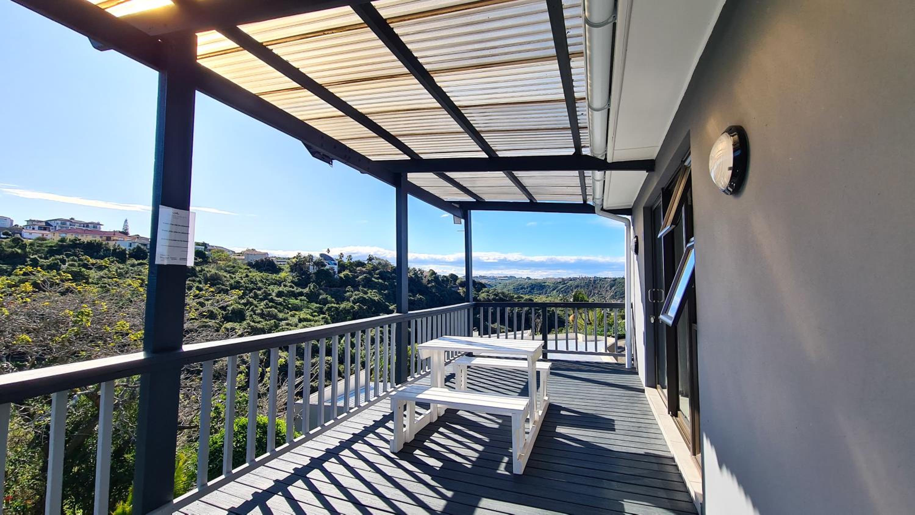 King Room with Garden View - Photo 14