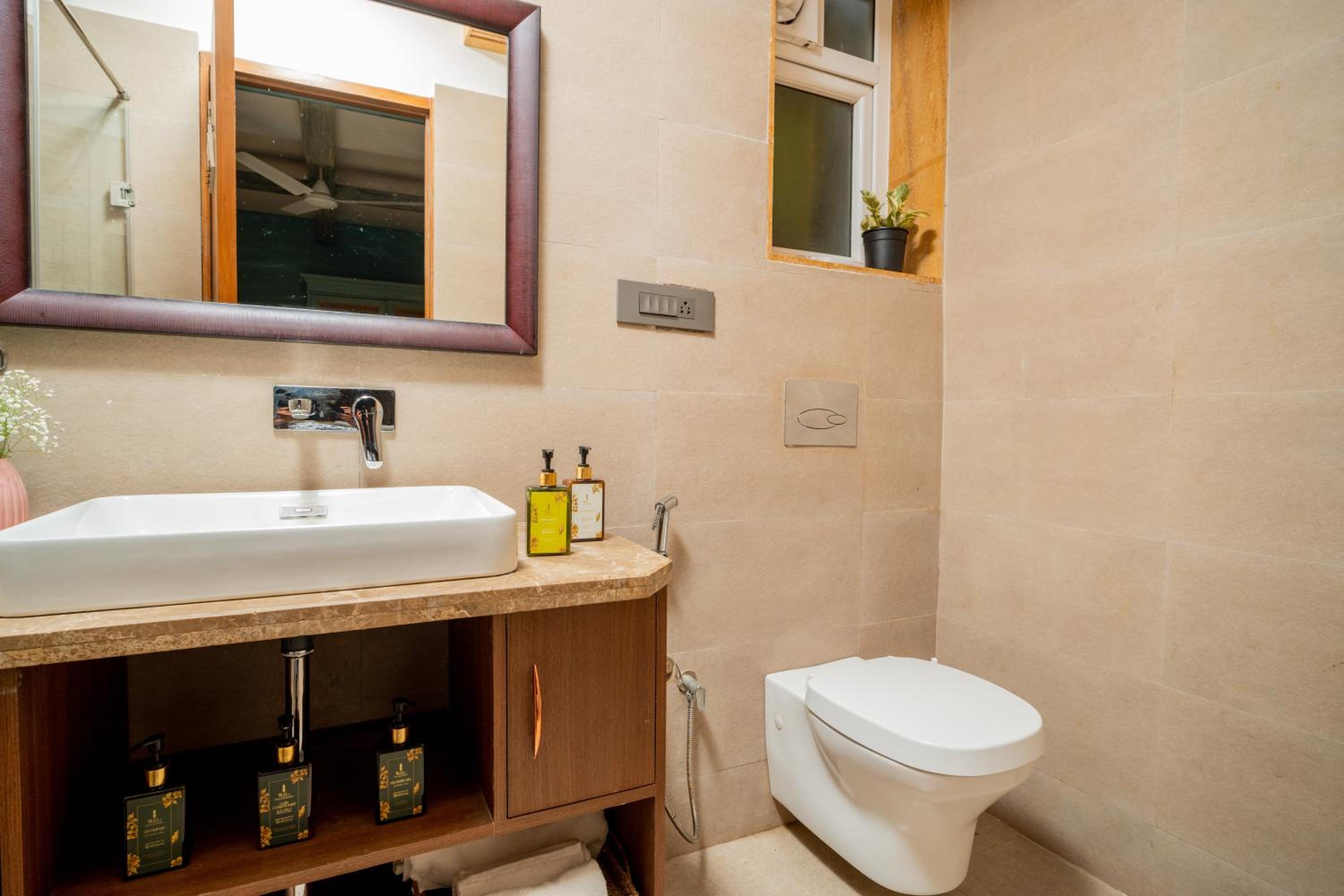 Three-Bedroom Villa photo 2