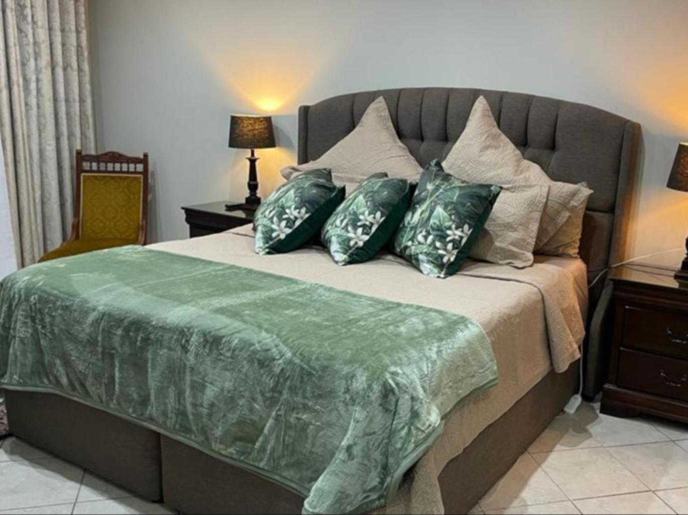 Deluxe Queen Room photo 1