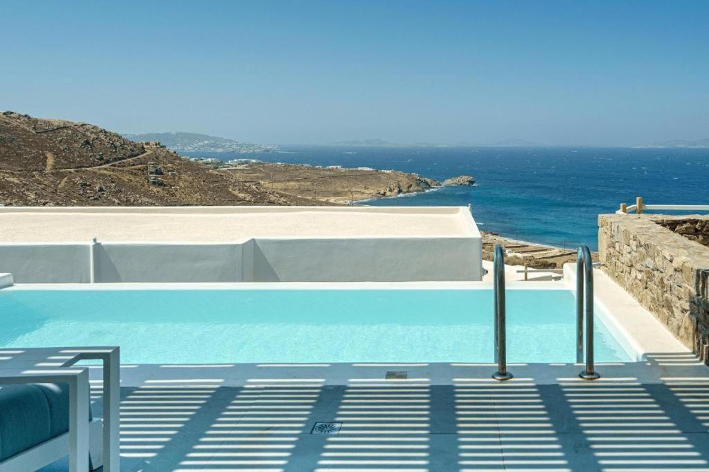 Grand Suite with Private Pool & Panoramic Sunset View - New Section - Photo 4