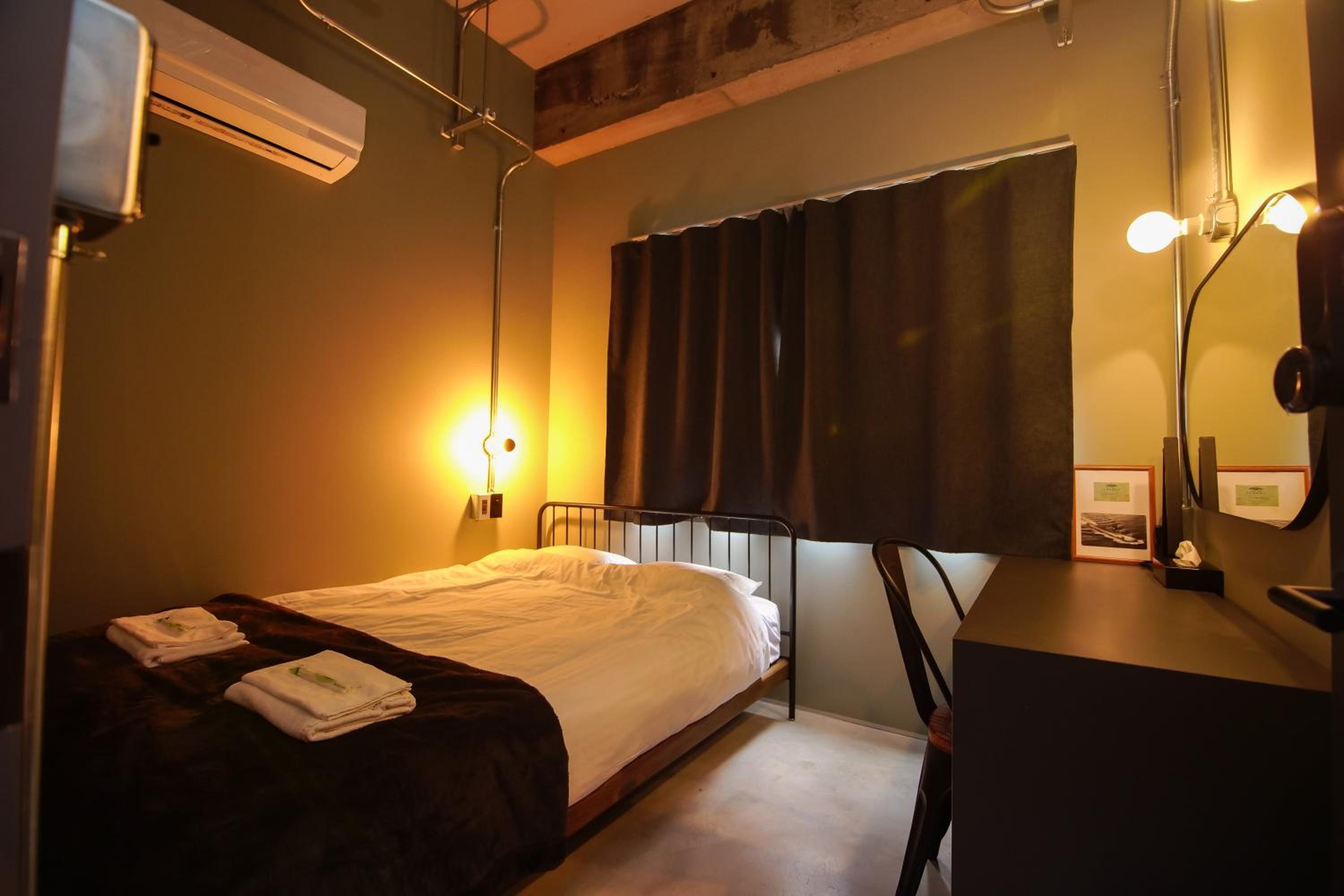 Double Room with Shared Bathroom photo 1