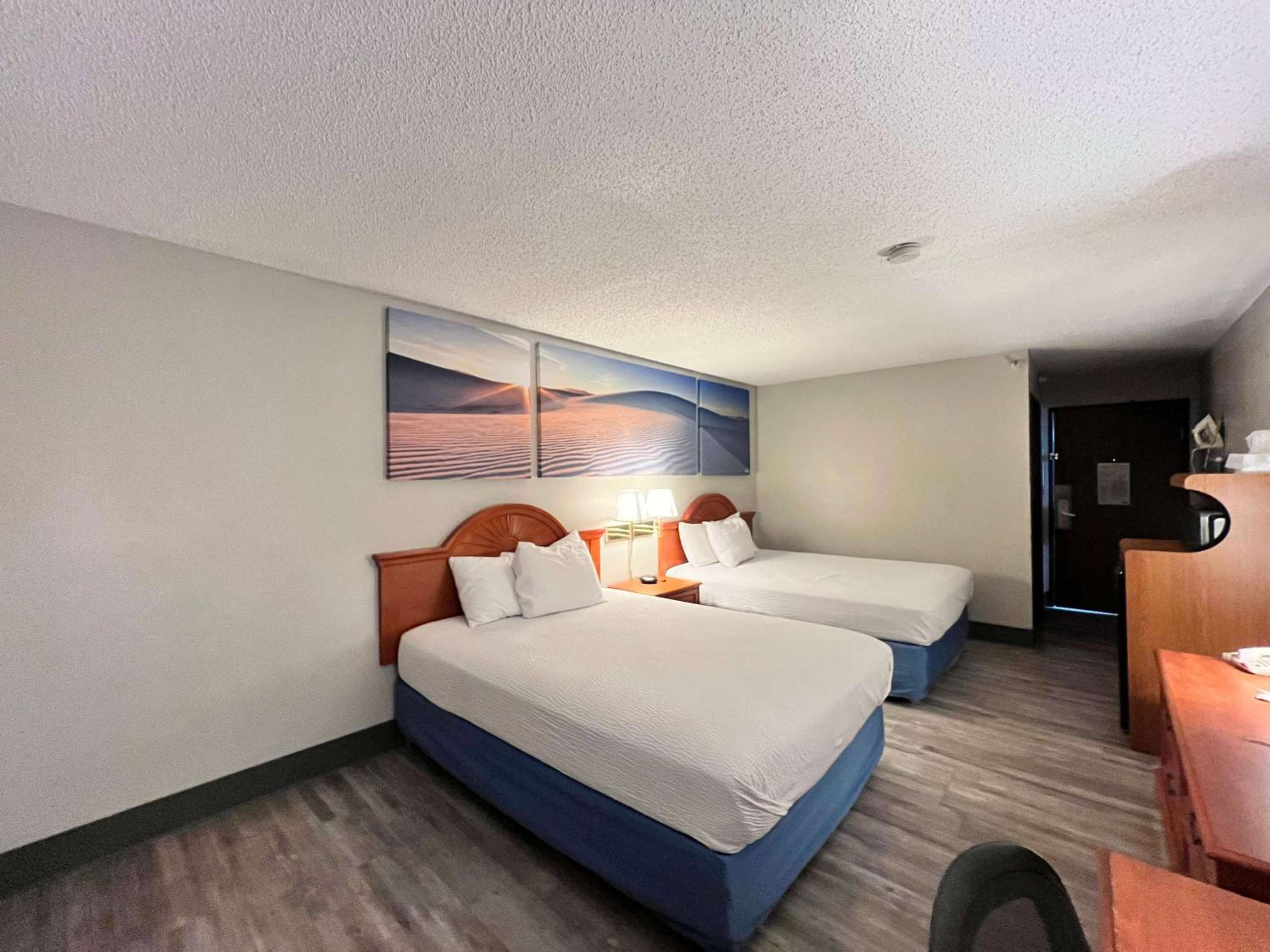 Double Room with Two Double Beds - Non-Smoking