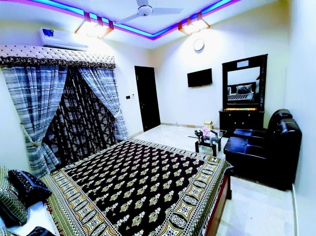 Deluxe Single Room - Photo 17