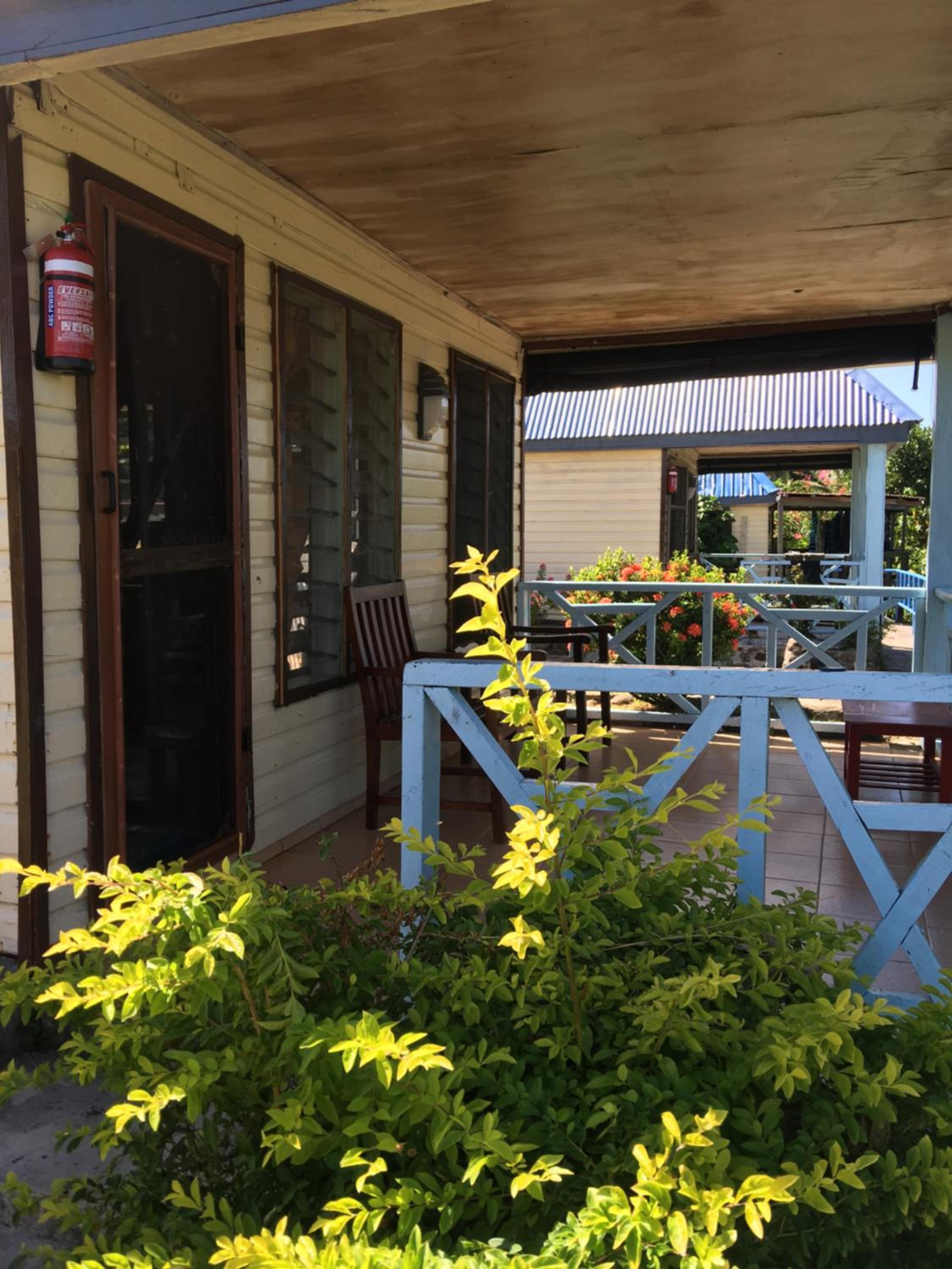 Bungalow with Sea View photo 2
