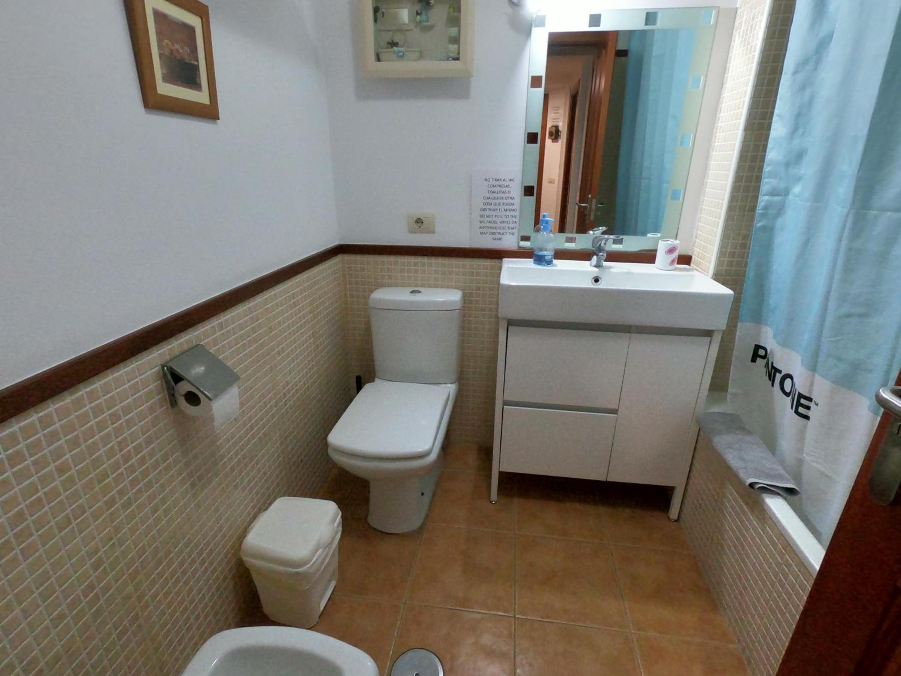 Two-Bedroom Apartment - Photo 30