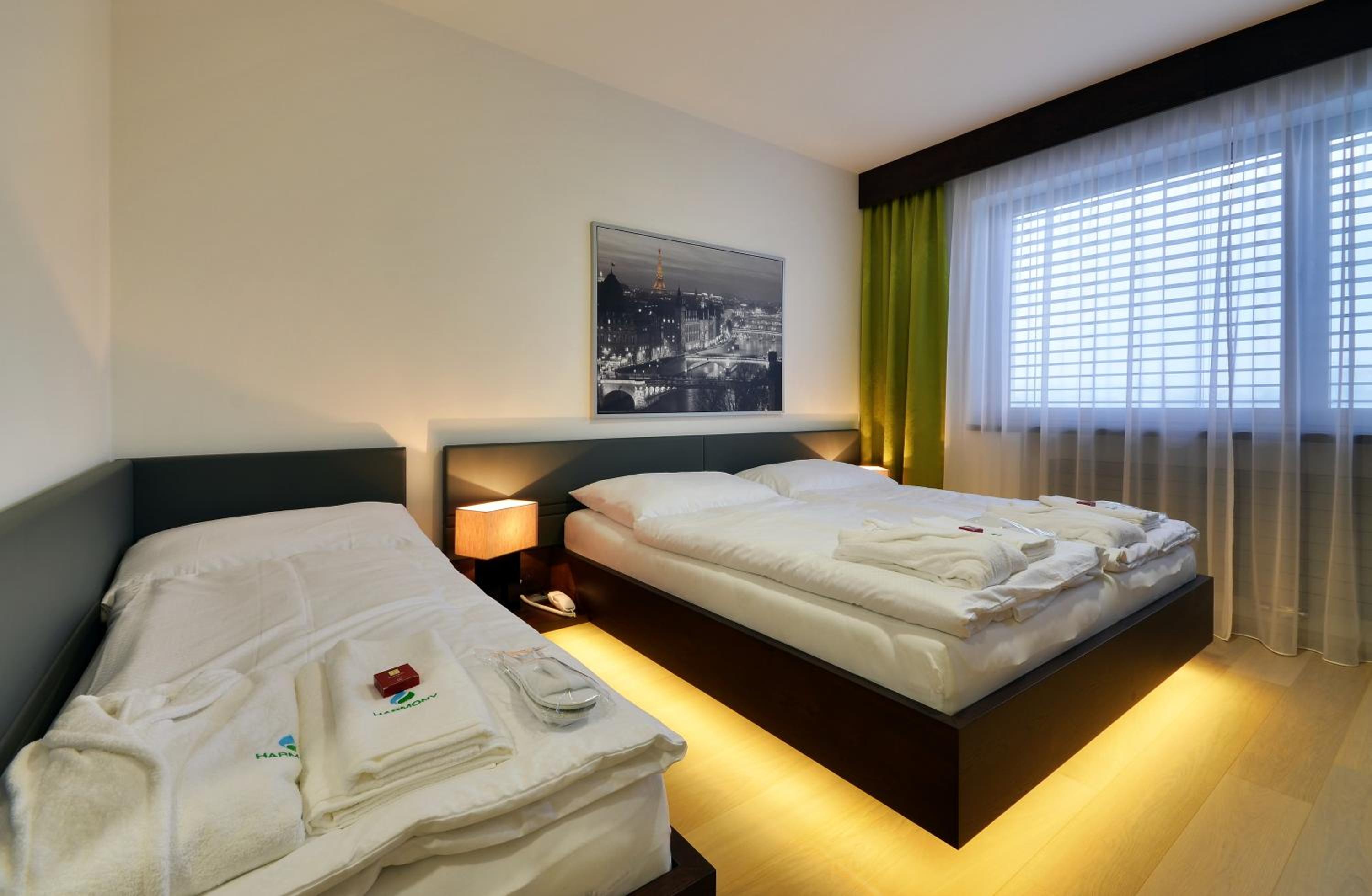 Deluxe Triple Room - Photo 1
