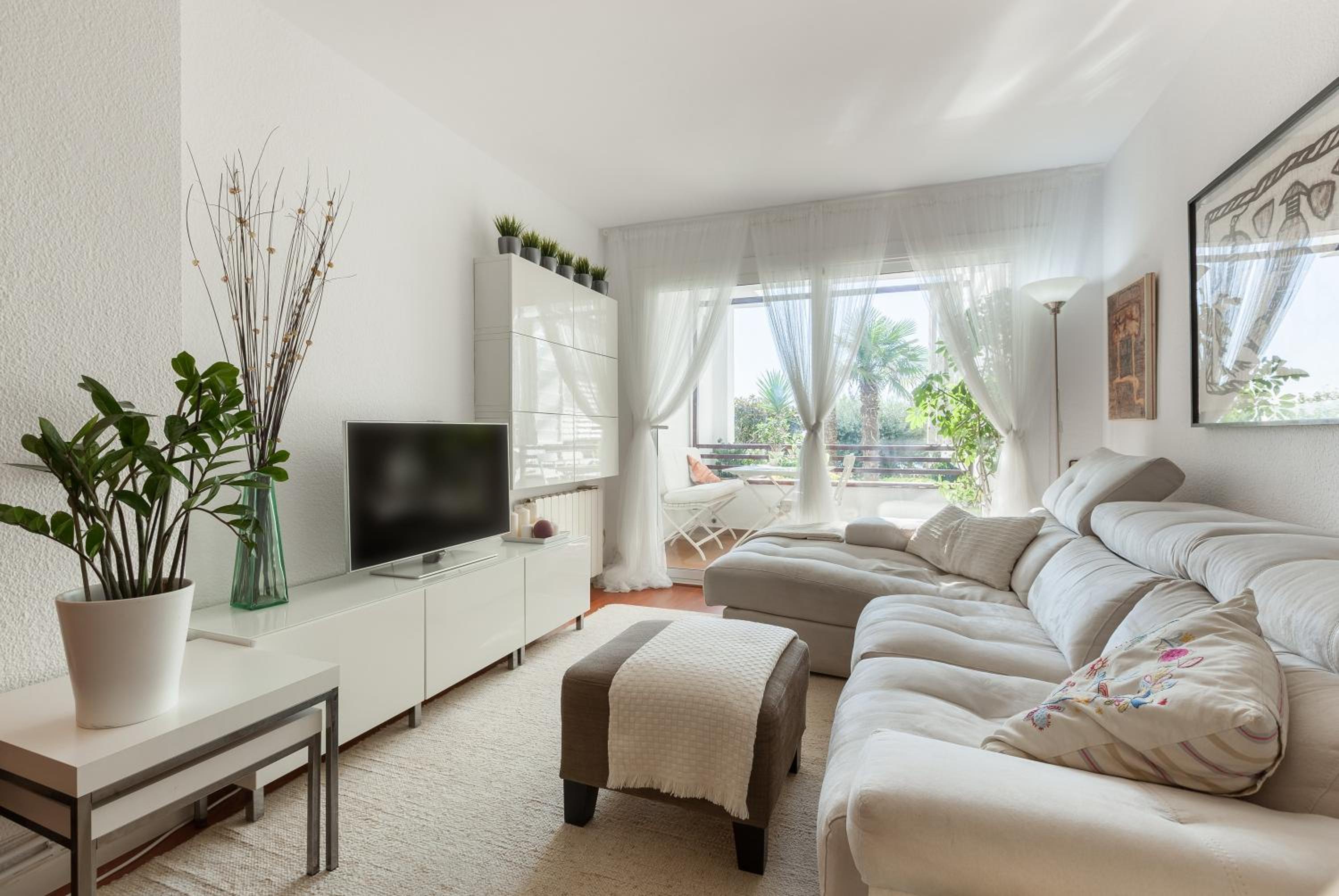 Three-Bedroom Apartment with Water View