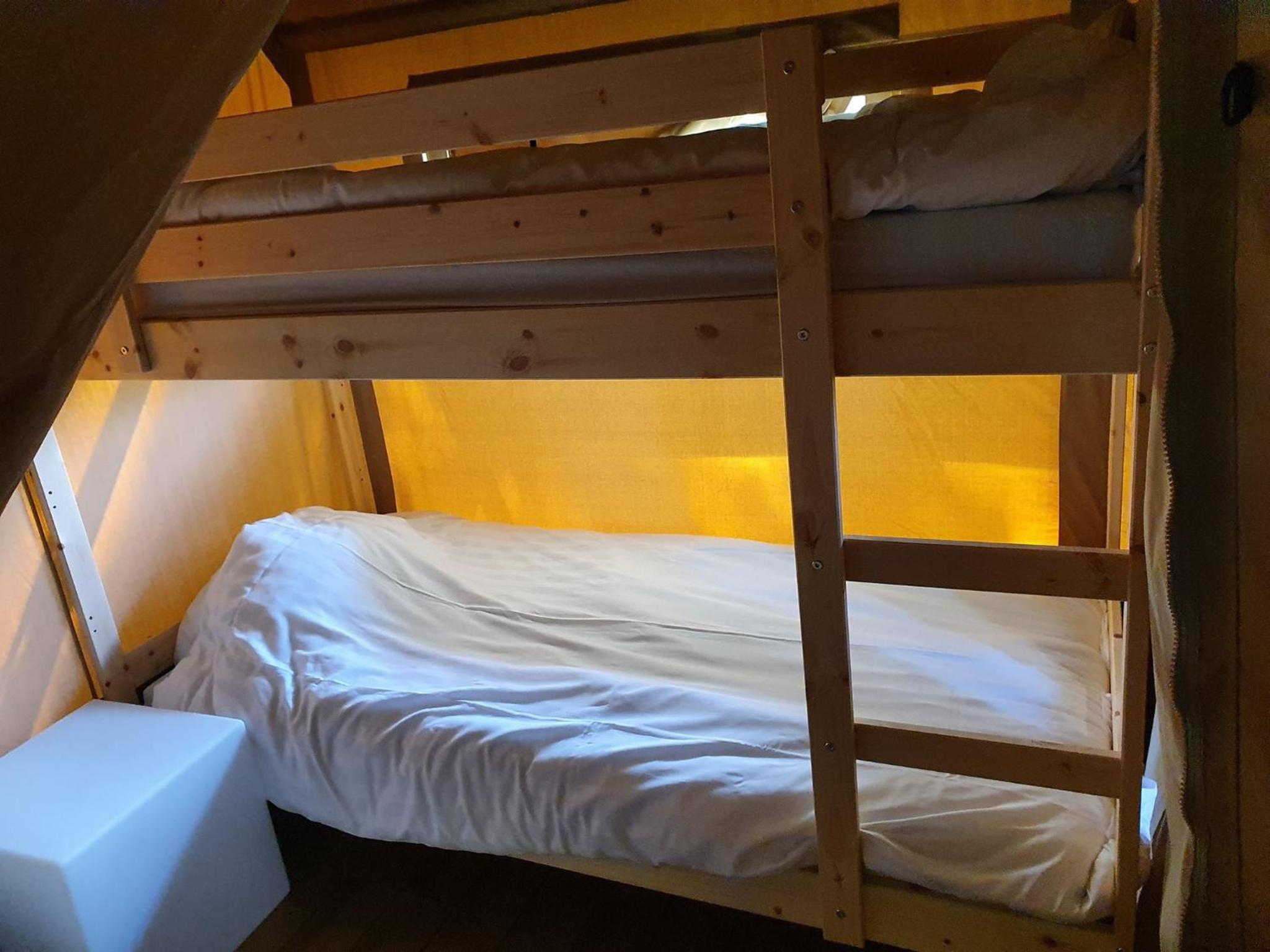 Tent 1  photo 1