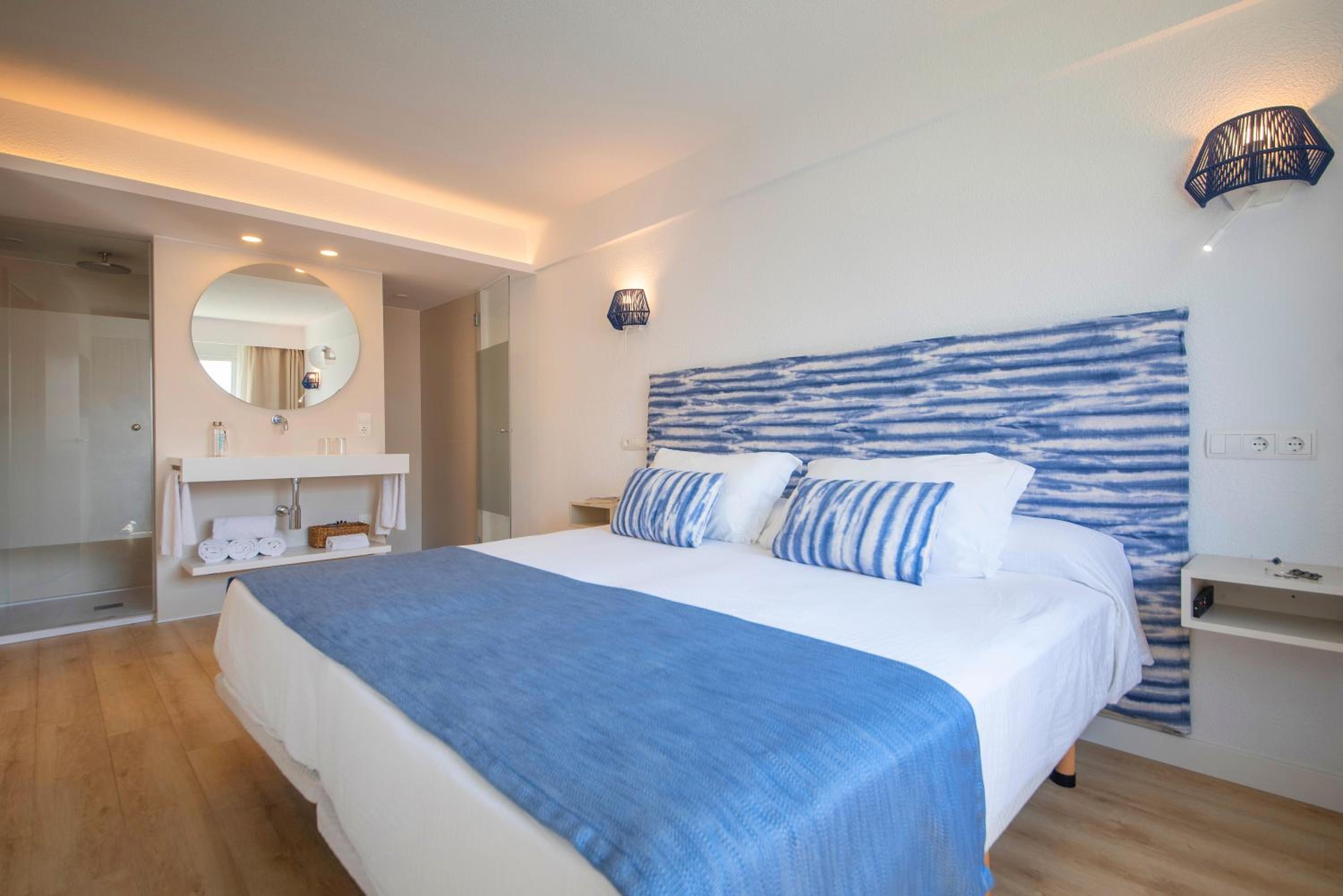 Suite Junior con Balcón