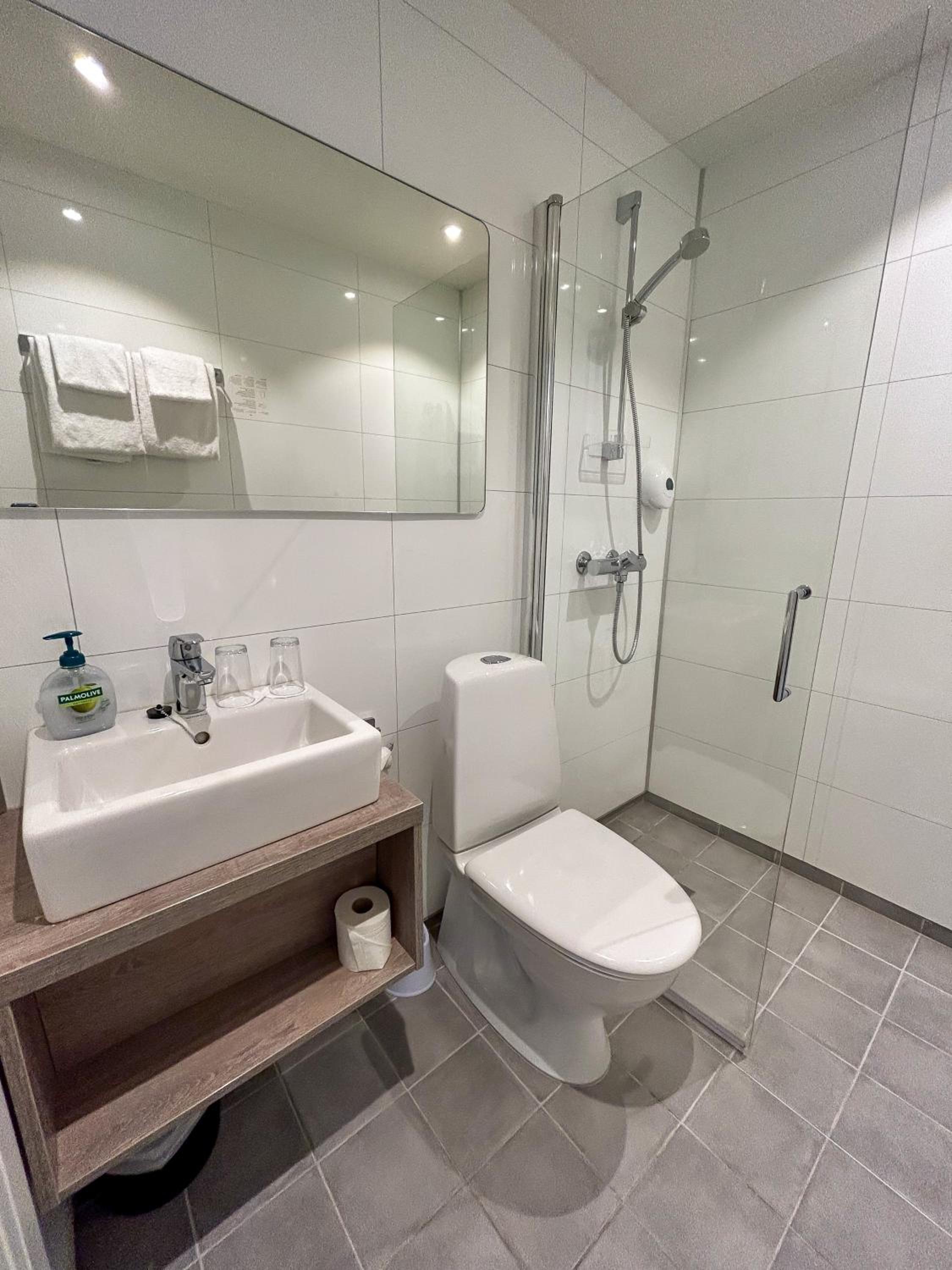 Double Room with Sea View - Photo 2