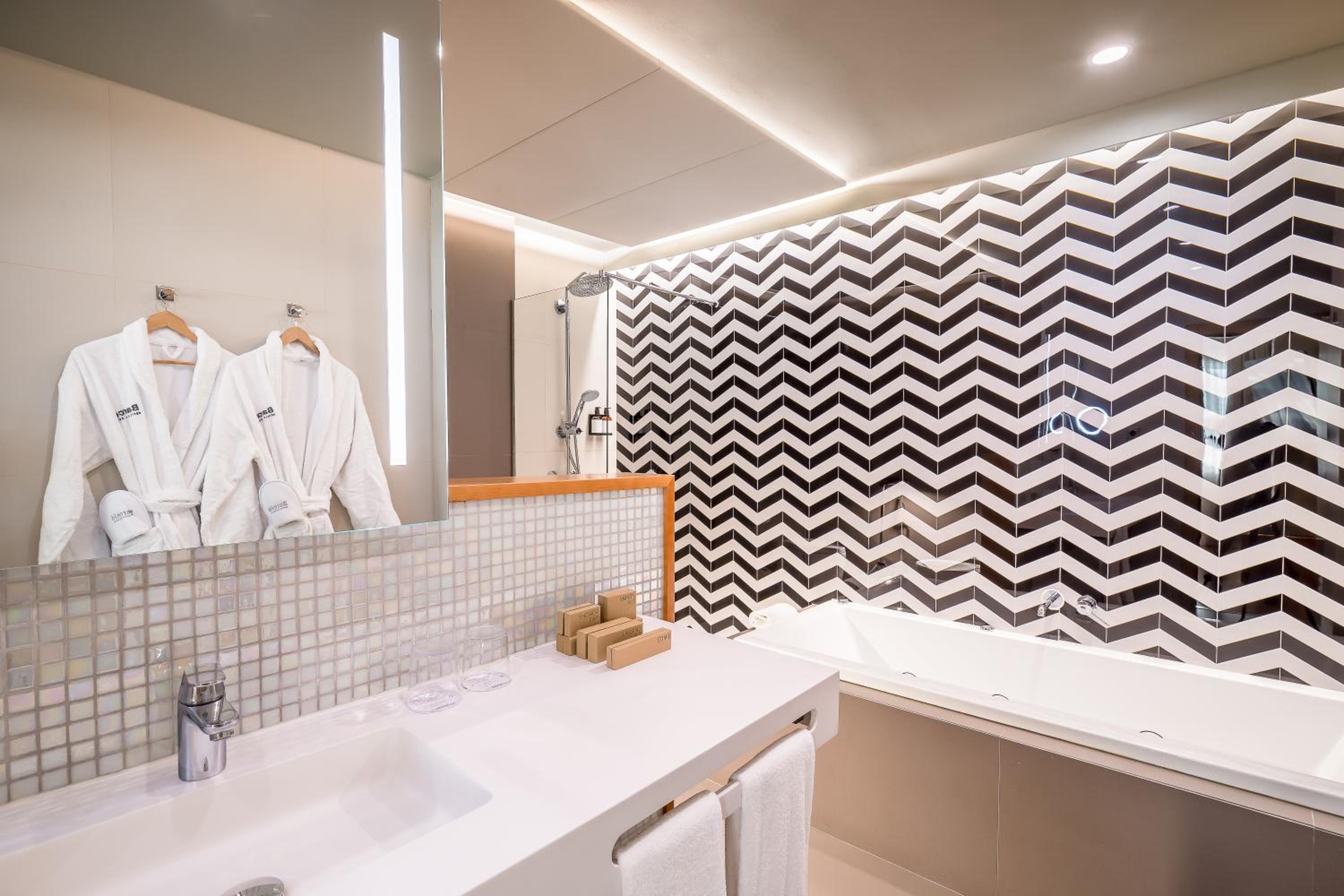 Junior Suite - Photo 5
