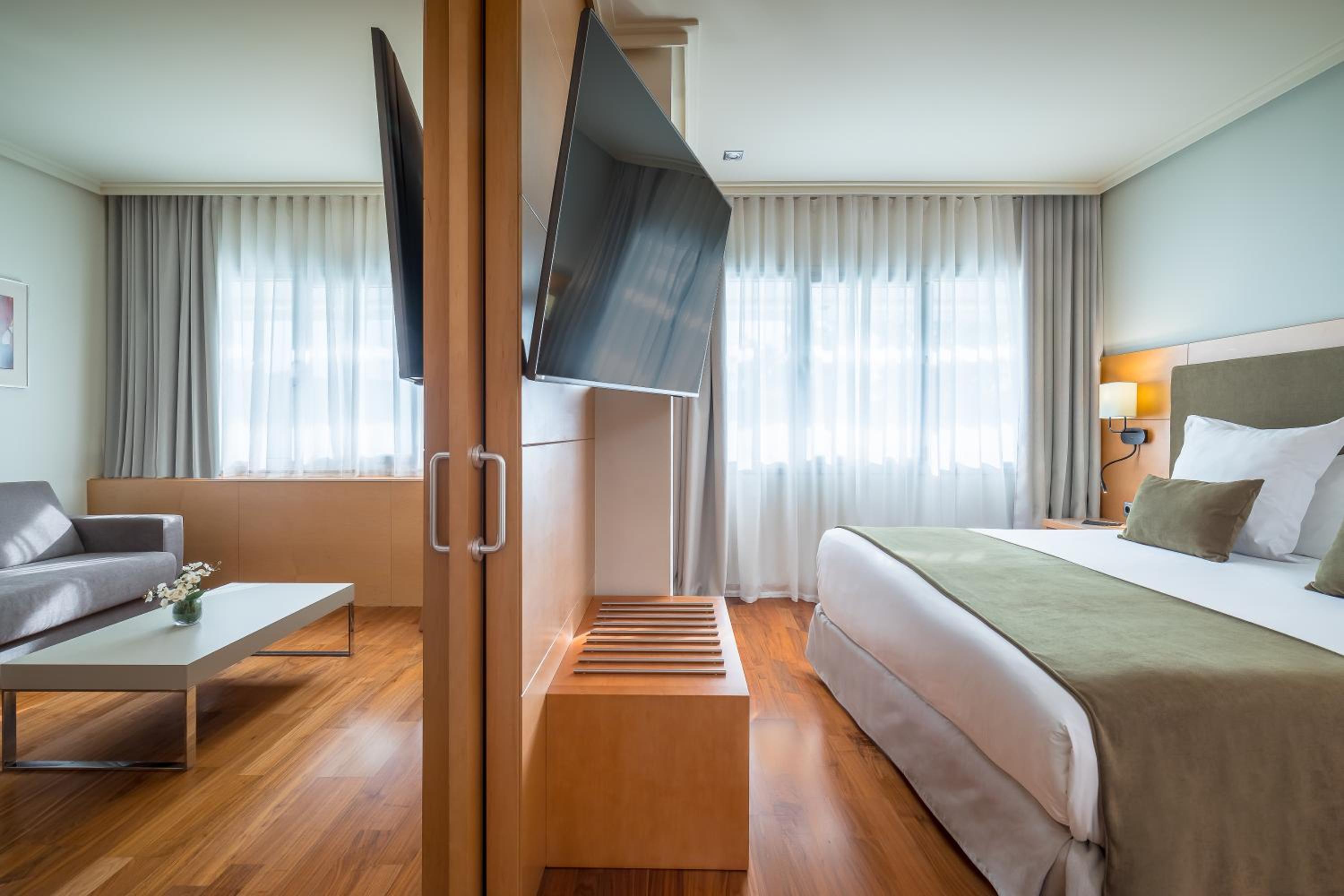 Junior Suite - Photo 15